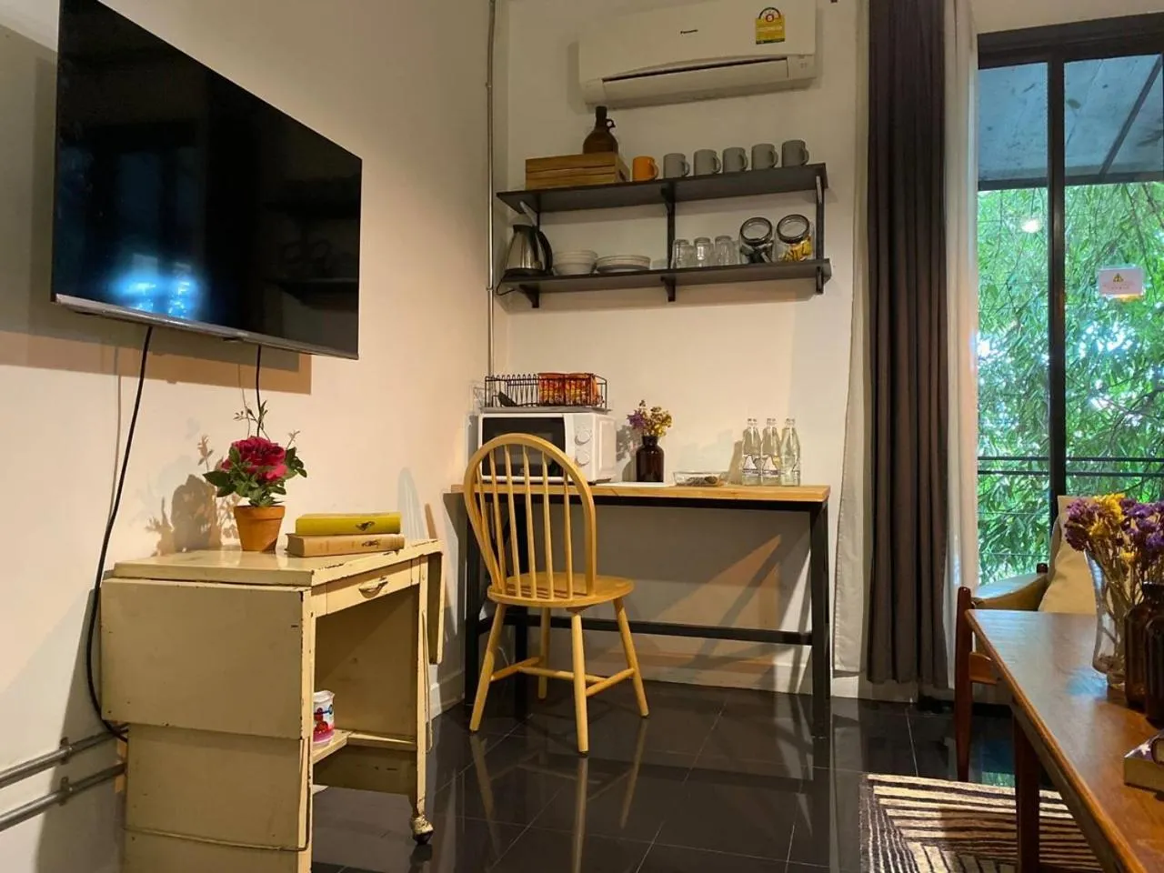 Kitchen or kitchenette in Pyur Otel by Ombra House