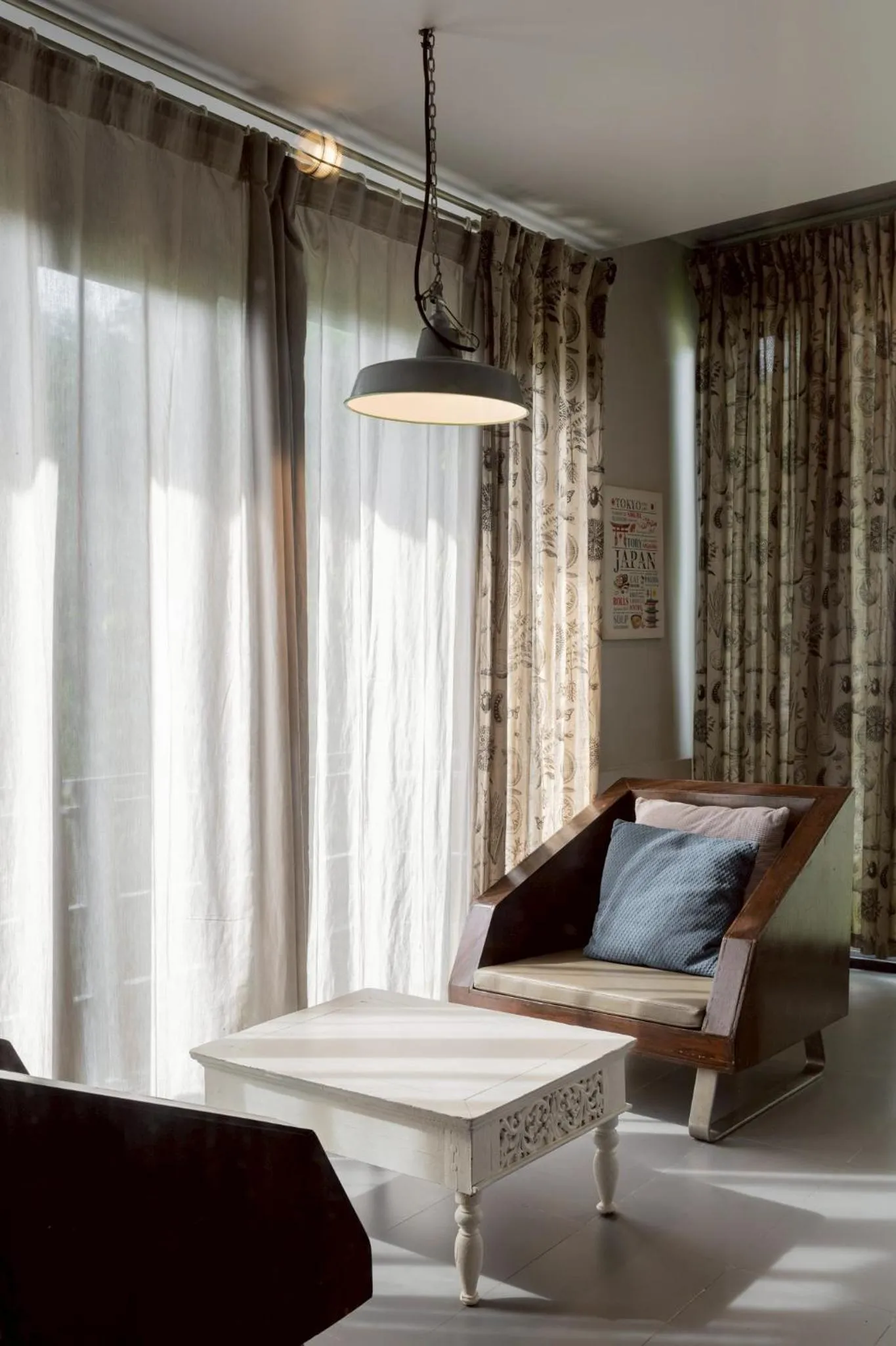 Photo of the whole room in Pyur Otel by Ombra House