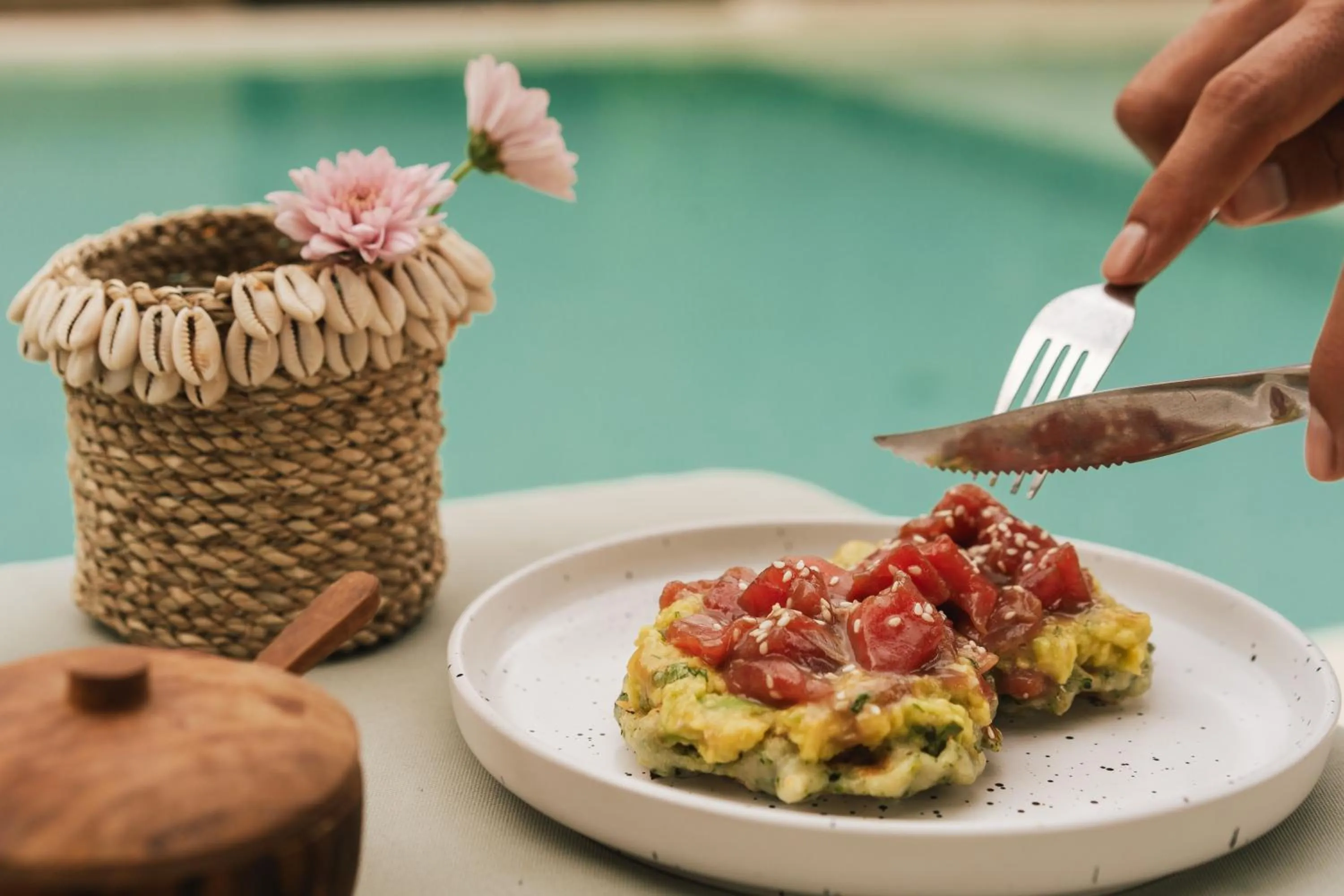 Food and drinks in Olo Surf Nature