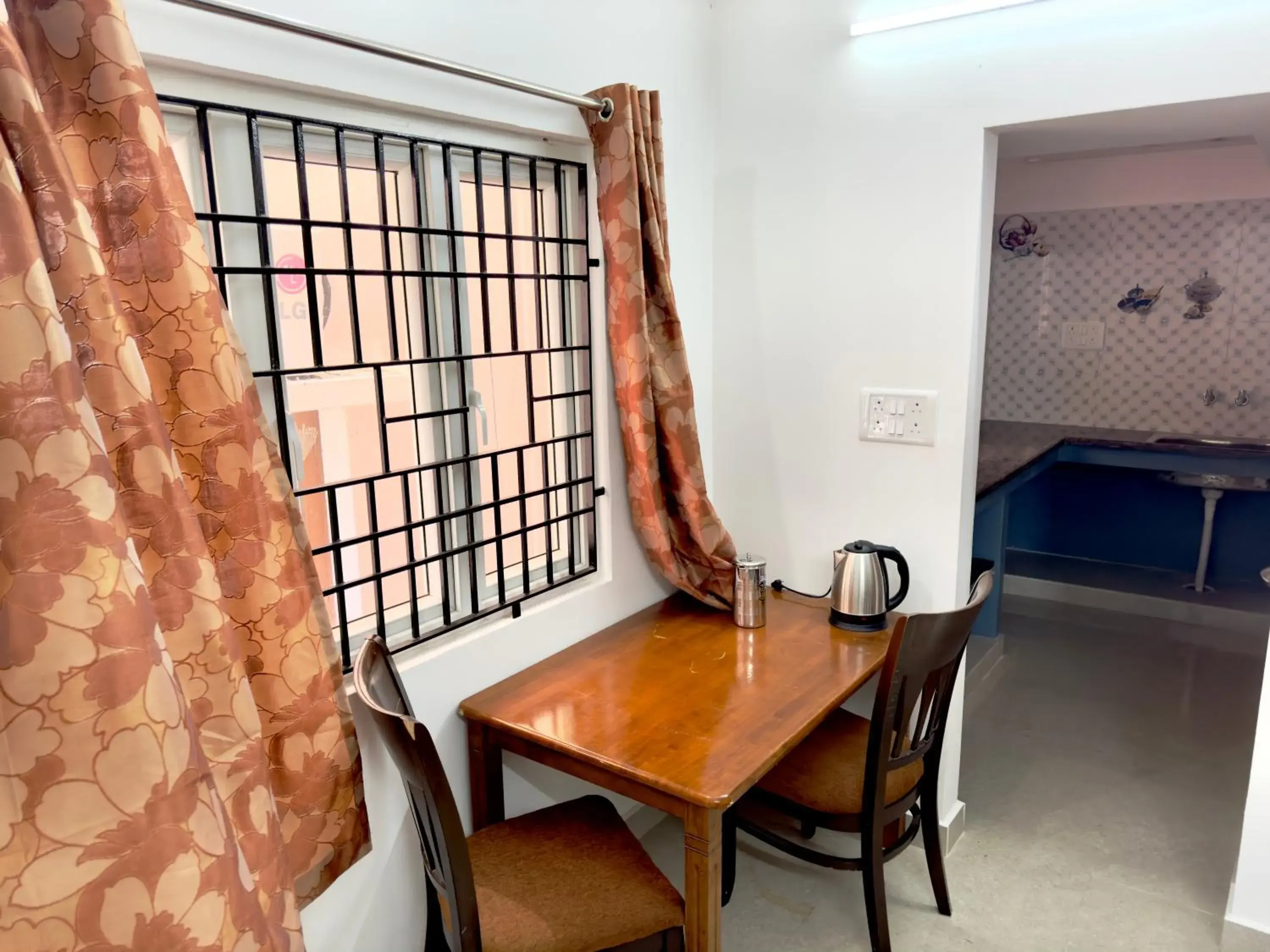 Apartment in Sishya Hotels & Service Apartment Thoraipakkam, Chennai OMR, IT Expressway Apartment in Sishya Hotels & Service Apartment Thoraipakkam, Chennai OMR, IT Expressway