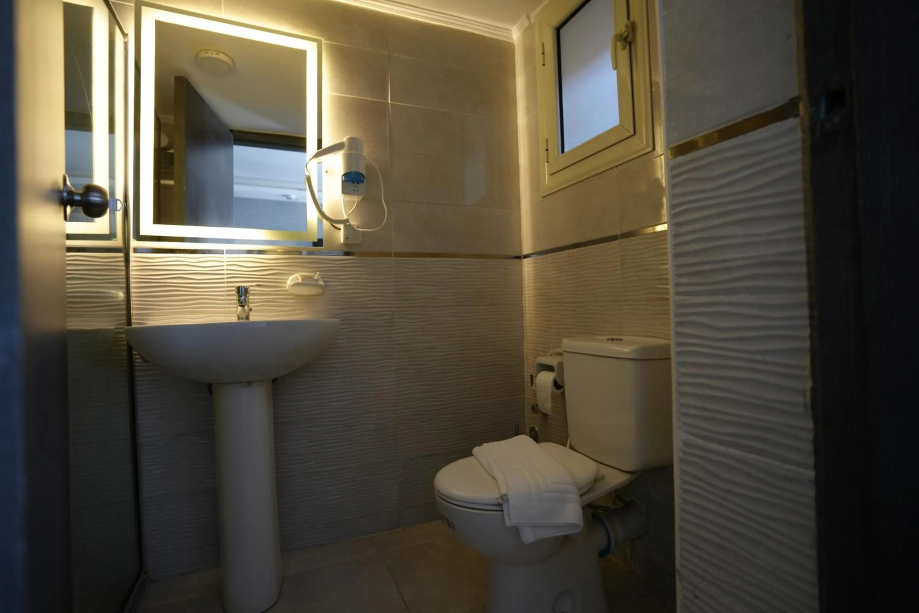 Mar Charbel Hotel Cairo