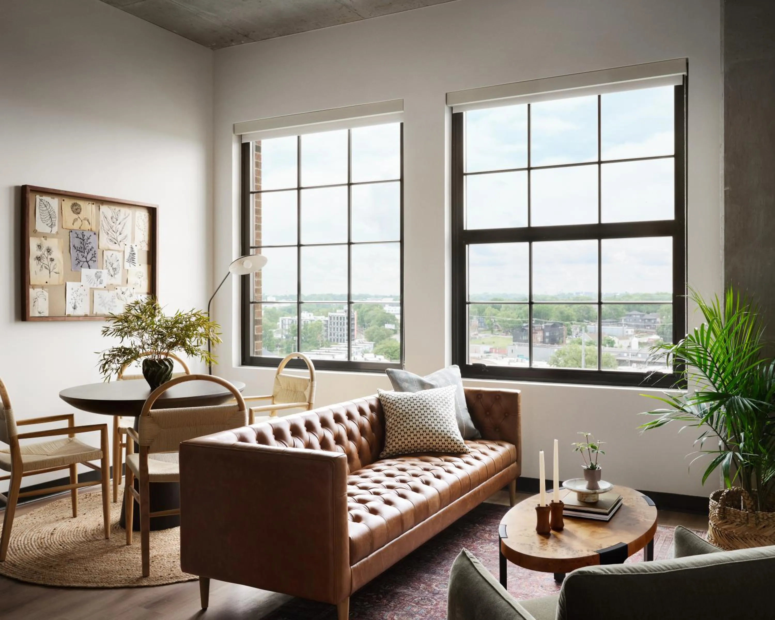 Living room in Memoir Wedgewood Houston