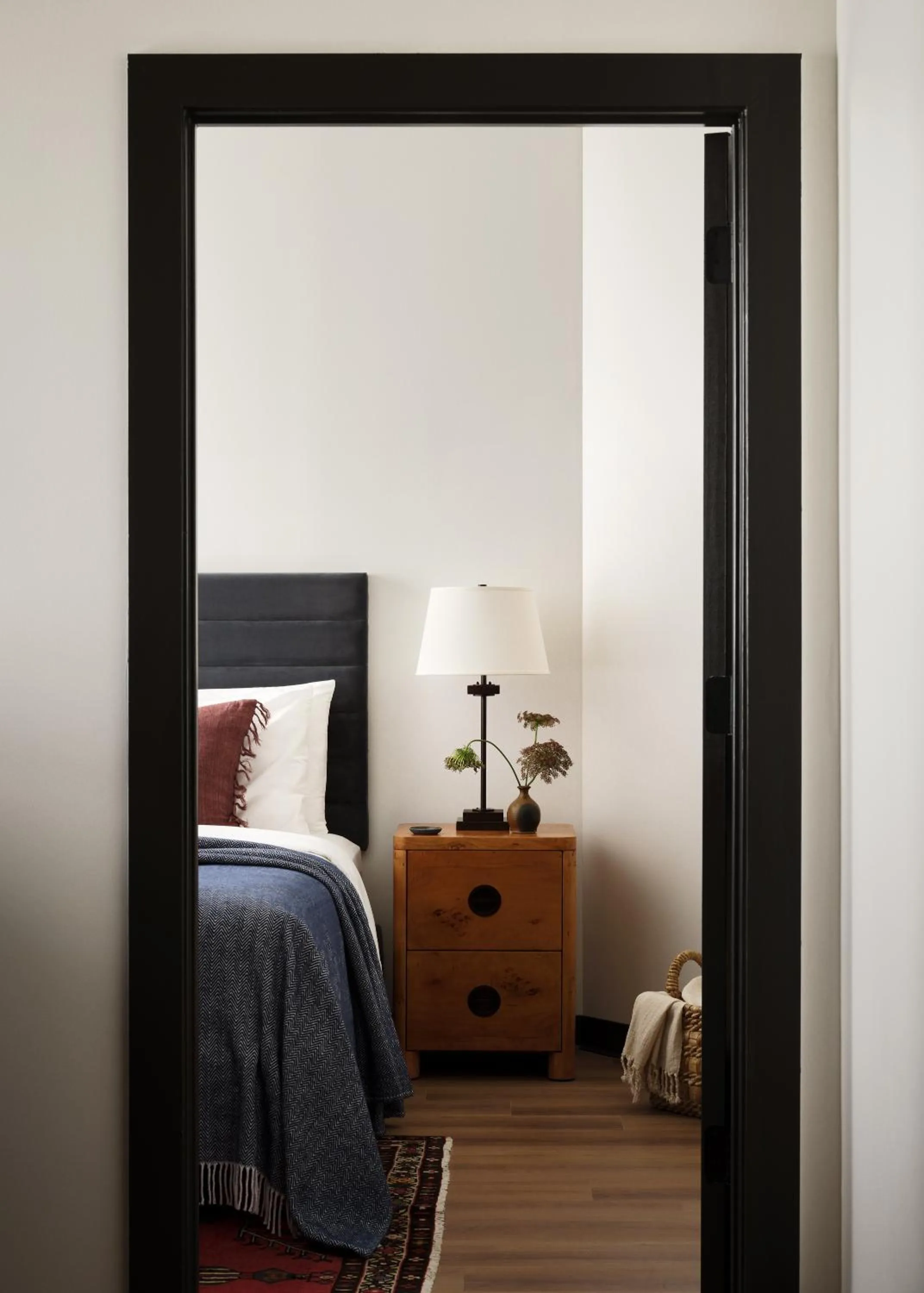 Bed in Memoir Wedgewood Houston