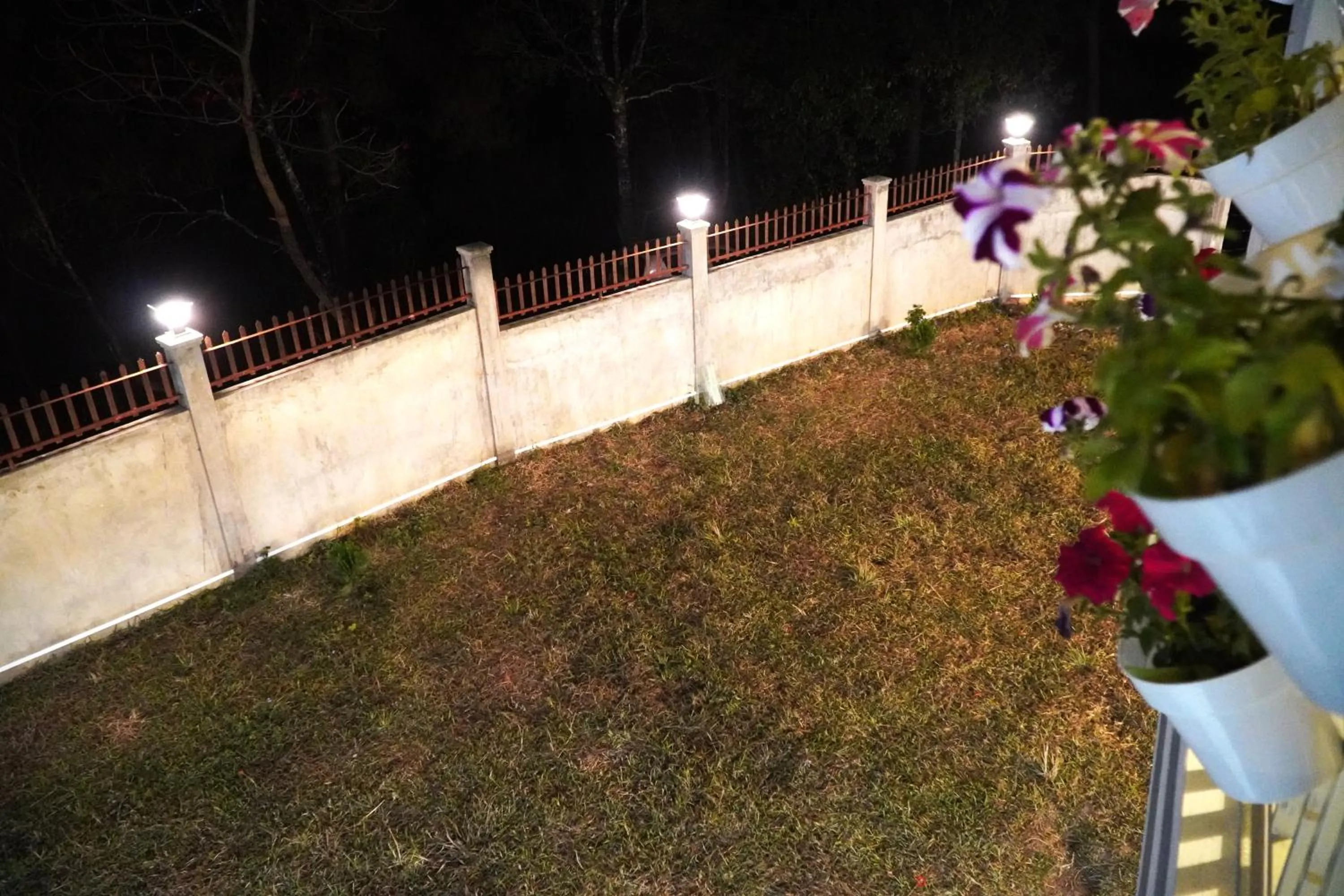 Property building in ROYALTY GLOBAL HOMESTAY