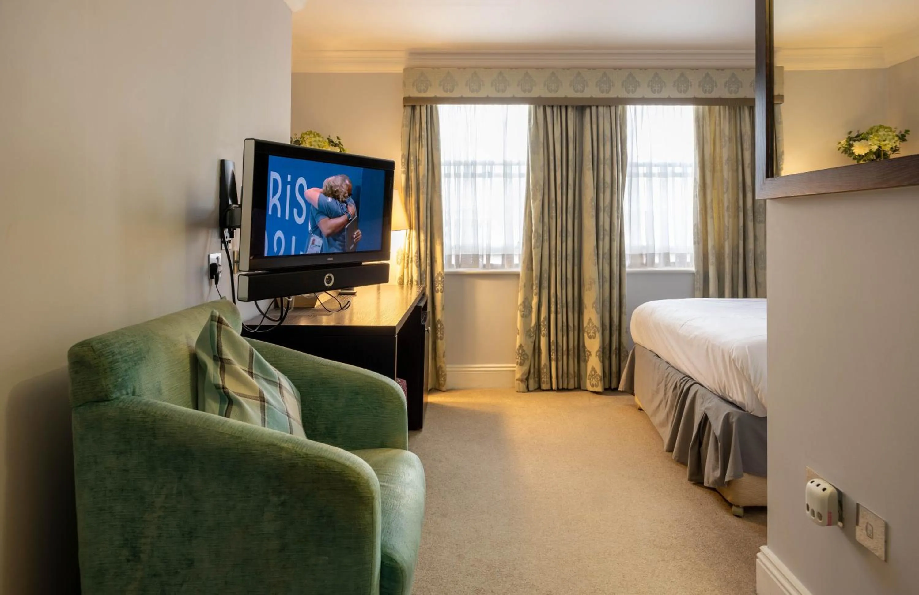 Bed in Cathedral Quarter Hotel - Derby