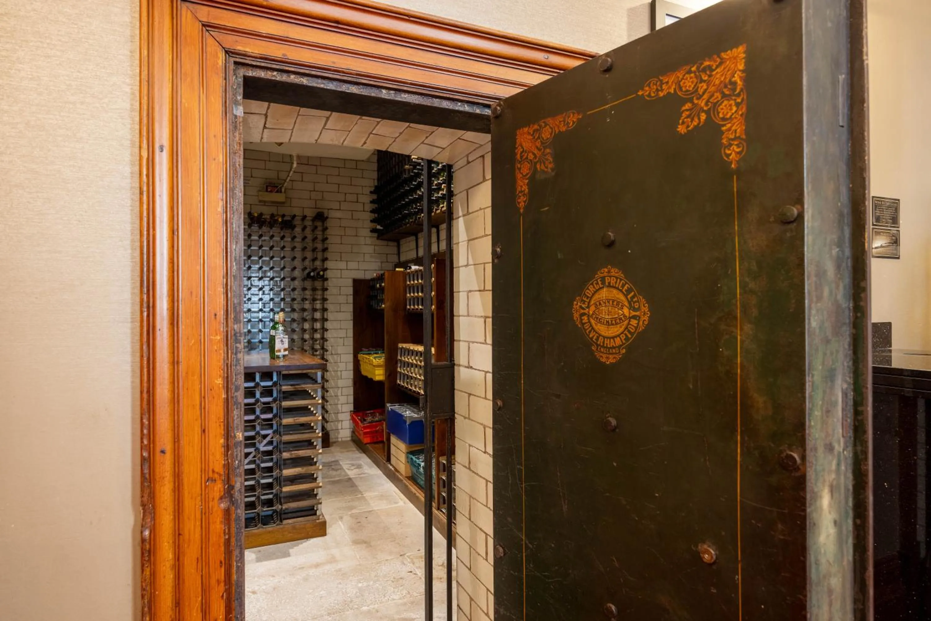 Lounge or bar in Cathedral Quarter Hotel - Derby