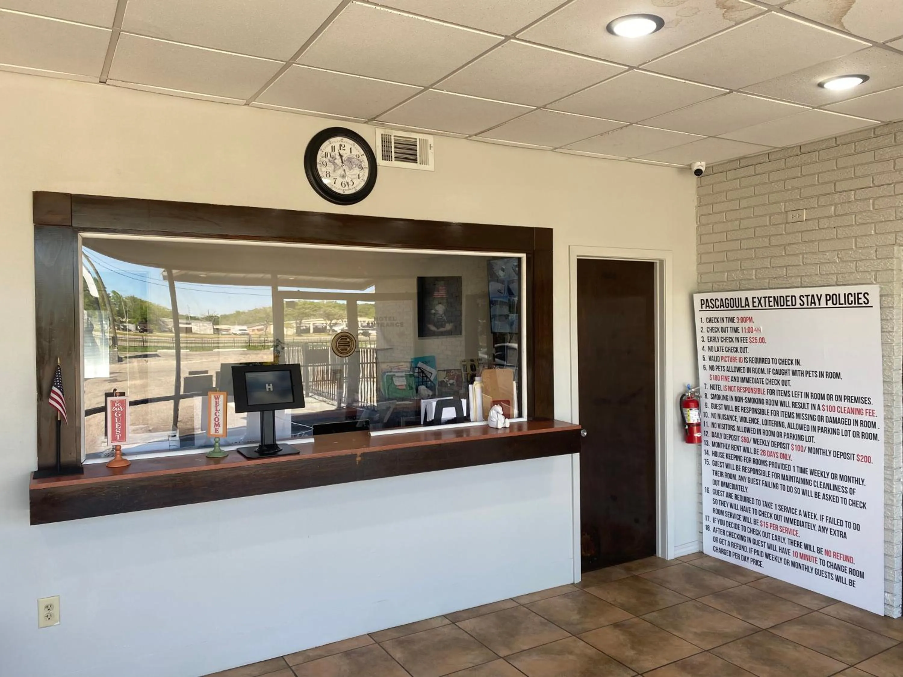 Lobby or reception in PASCAGOULA EXTENDED STAY