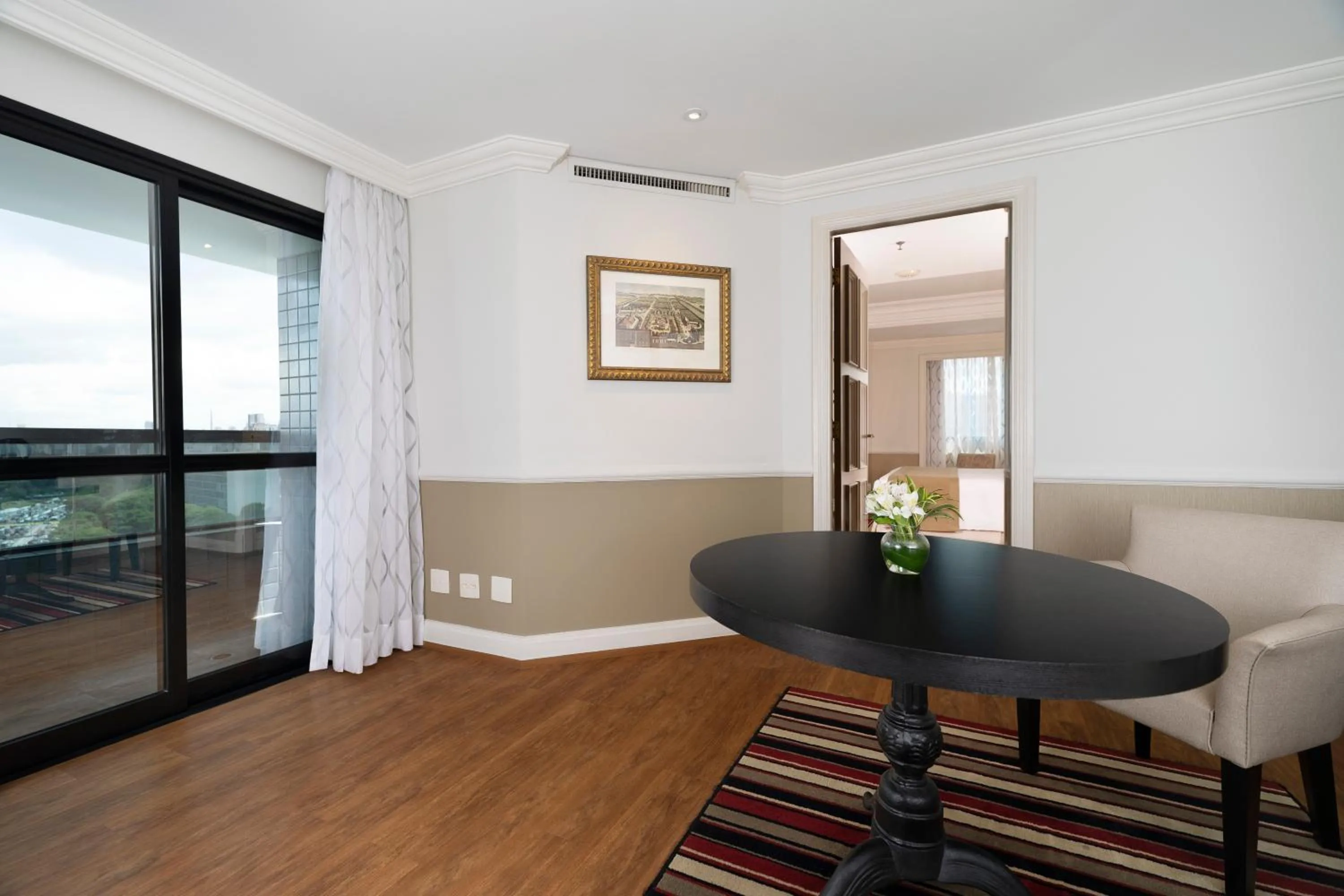 Living room in Grand Mercure Sao Paulo Ibirapuera