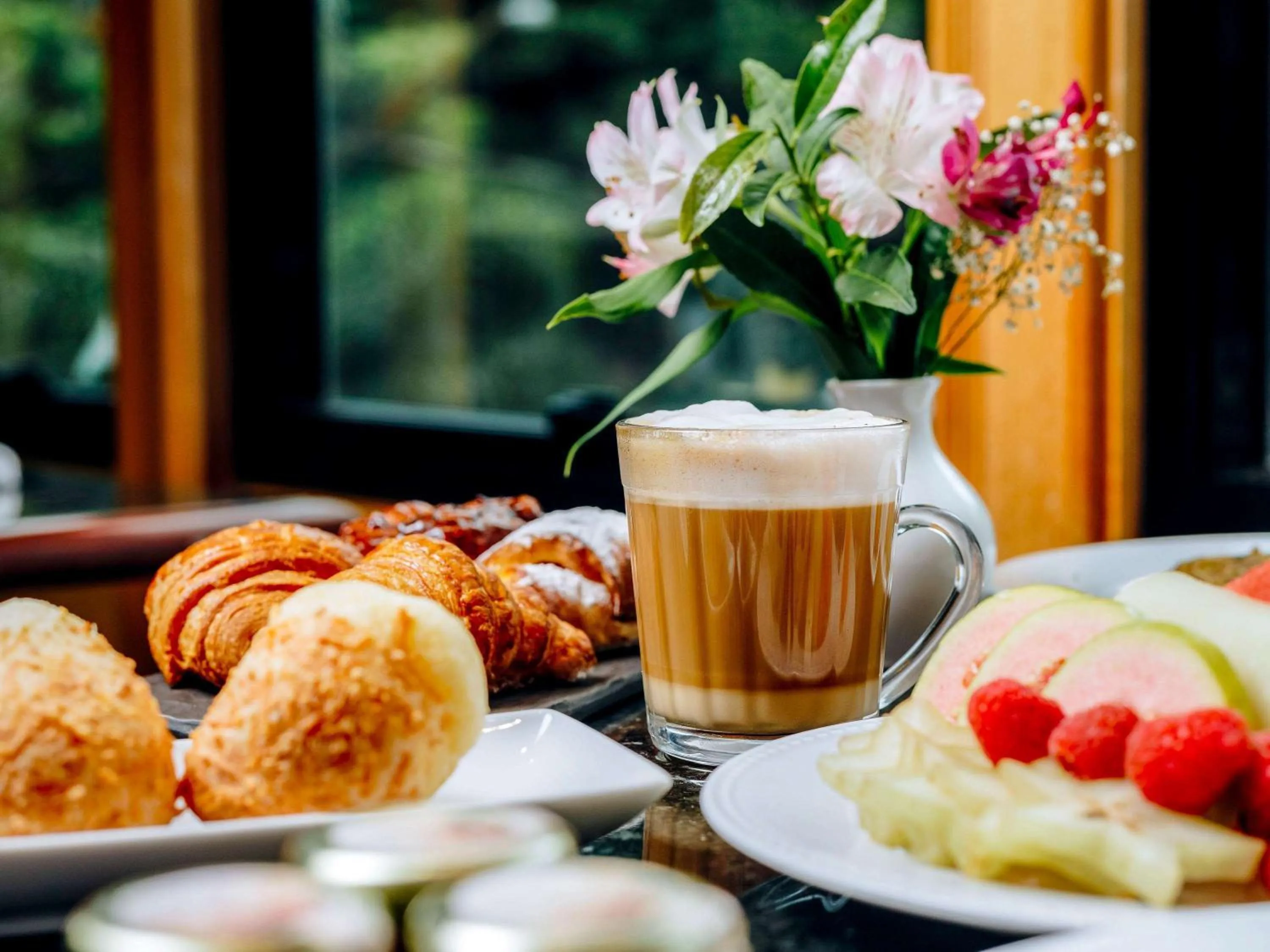 Breakfast in Grand Mercure Sao Paulo Ibirapuera