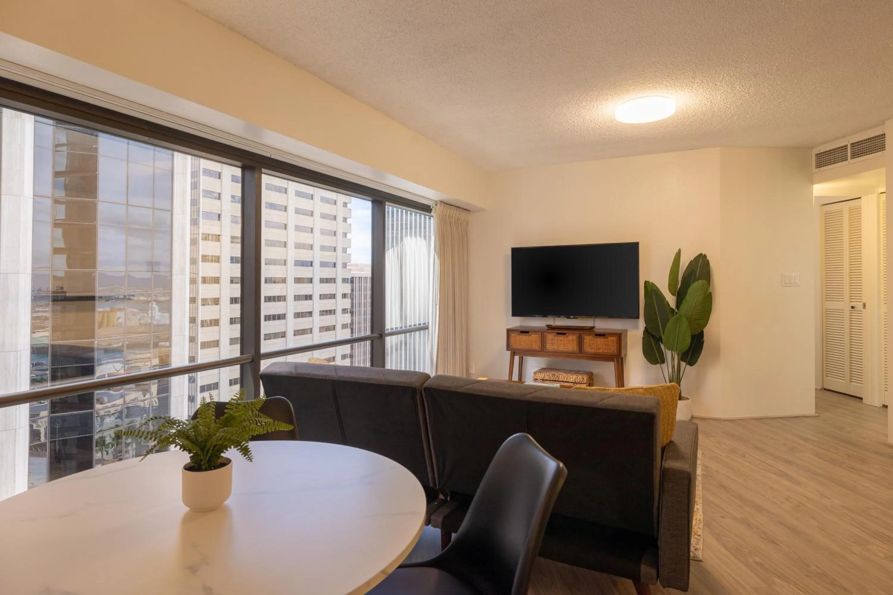 Living room in Bishop Suites at Executive Centre