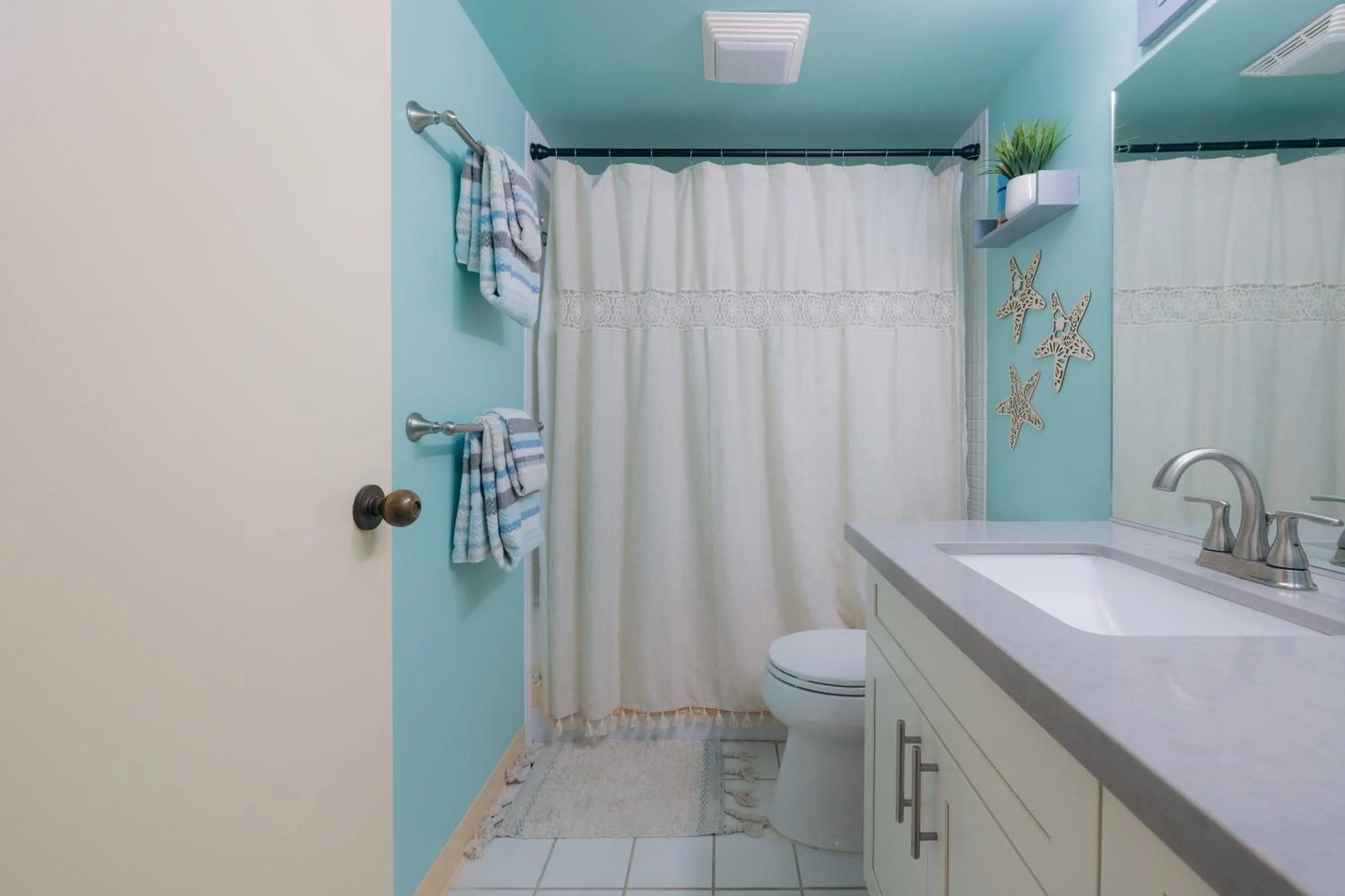 Bathroom in Bishop Suites at Executive Centre