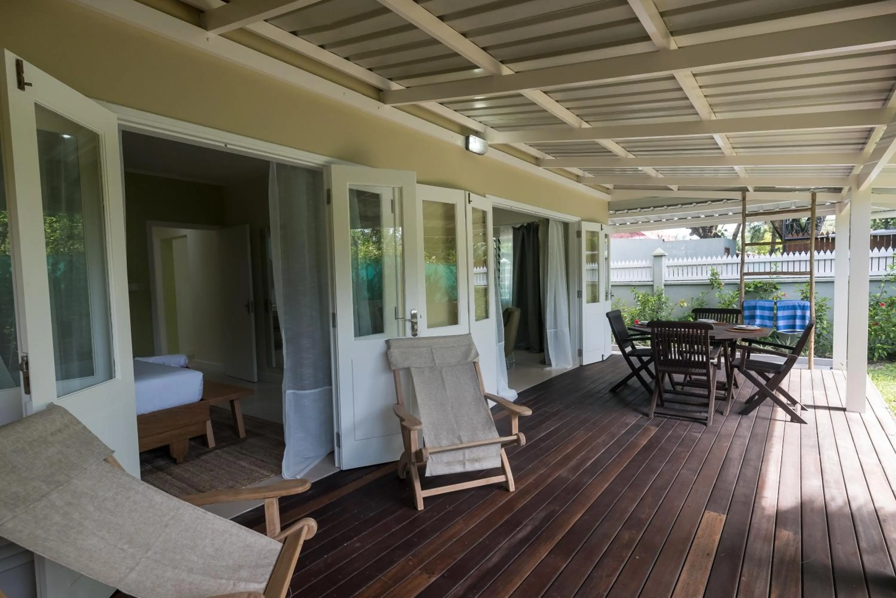 Patio in Residence Praslinoise