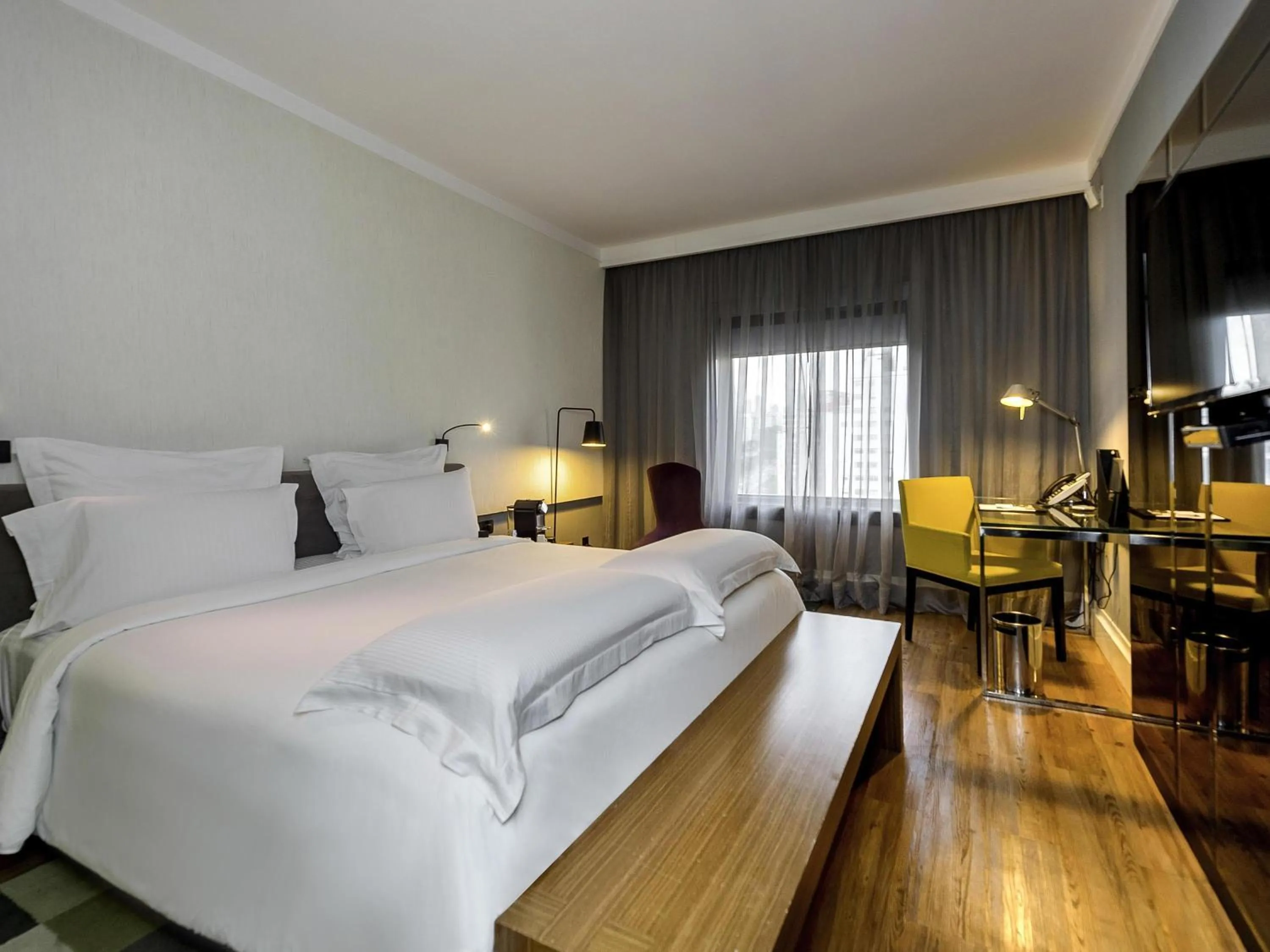 Bedroom, Bed in Pullman Sao Paulo Ibirapuera