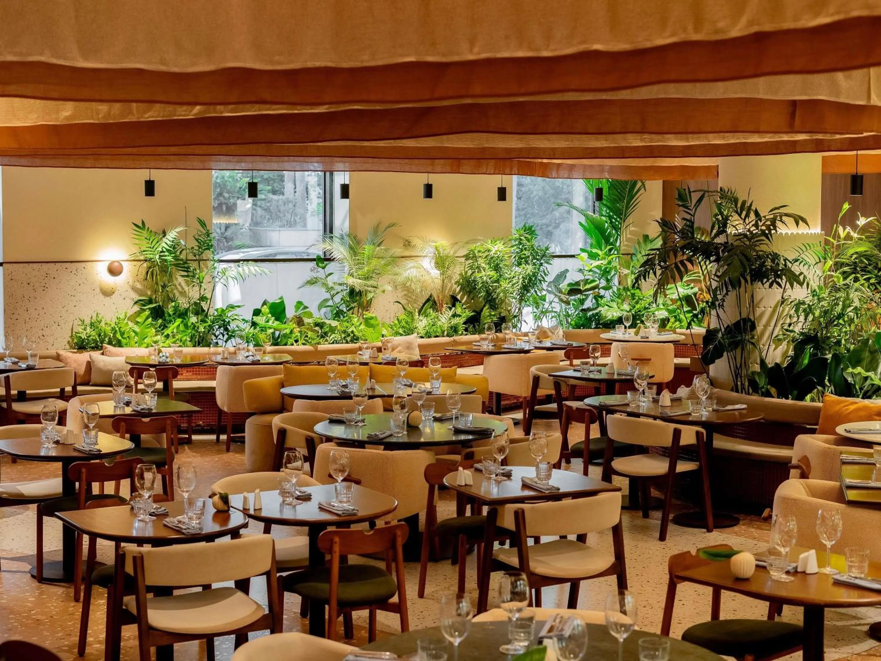 Restaurant/places to eat in Pullman Sao Paulo Ibirapuera