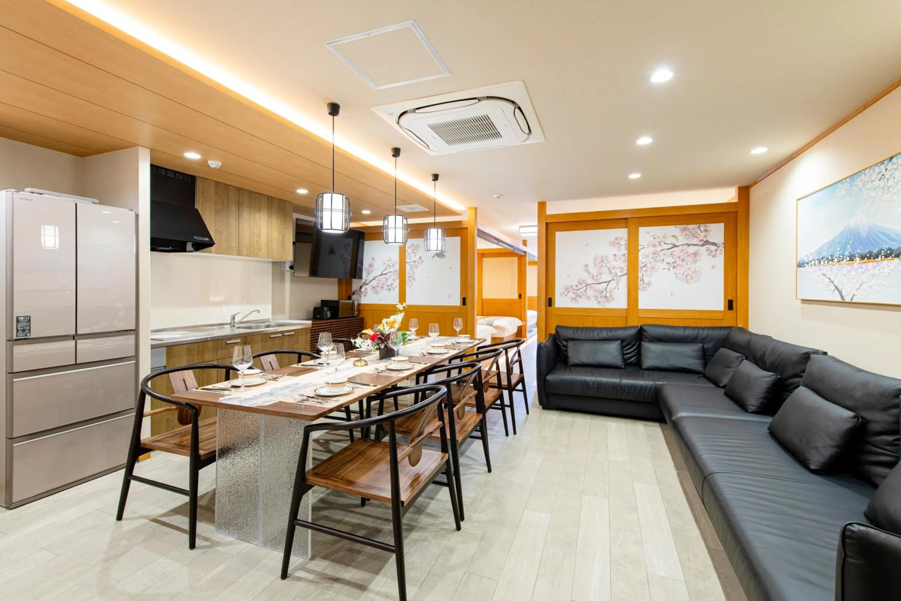 YOKOHAMA STAY PREMIER