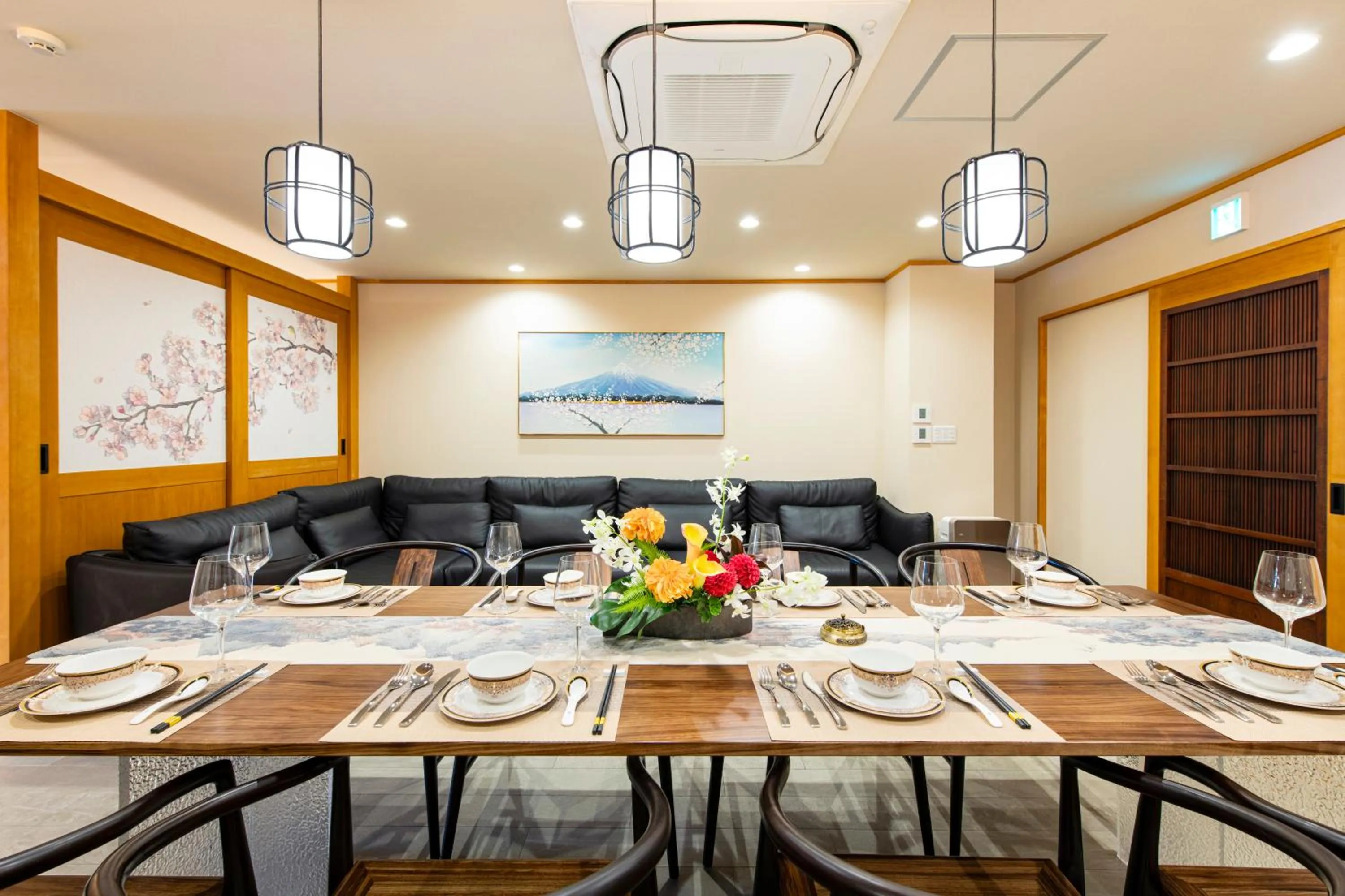 YOKOHAMA STAY PREMIER