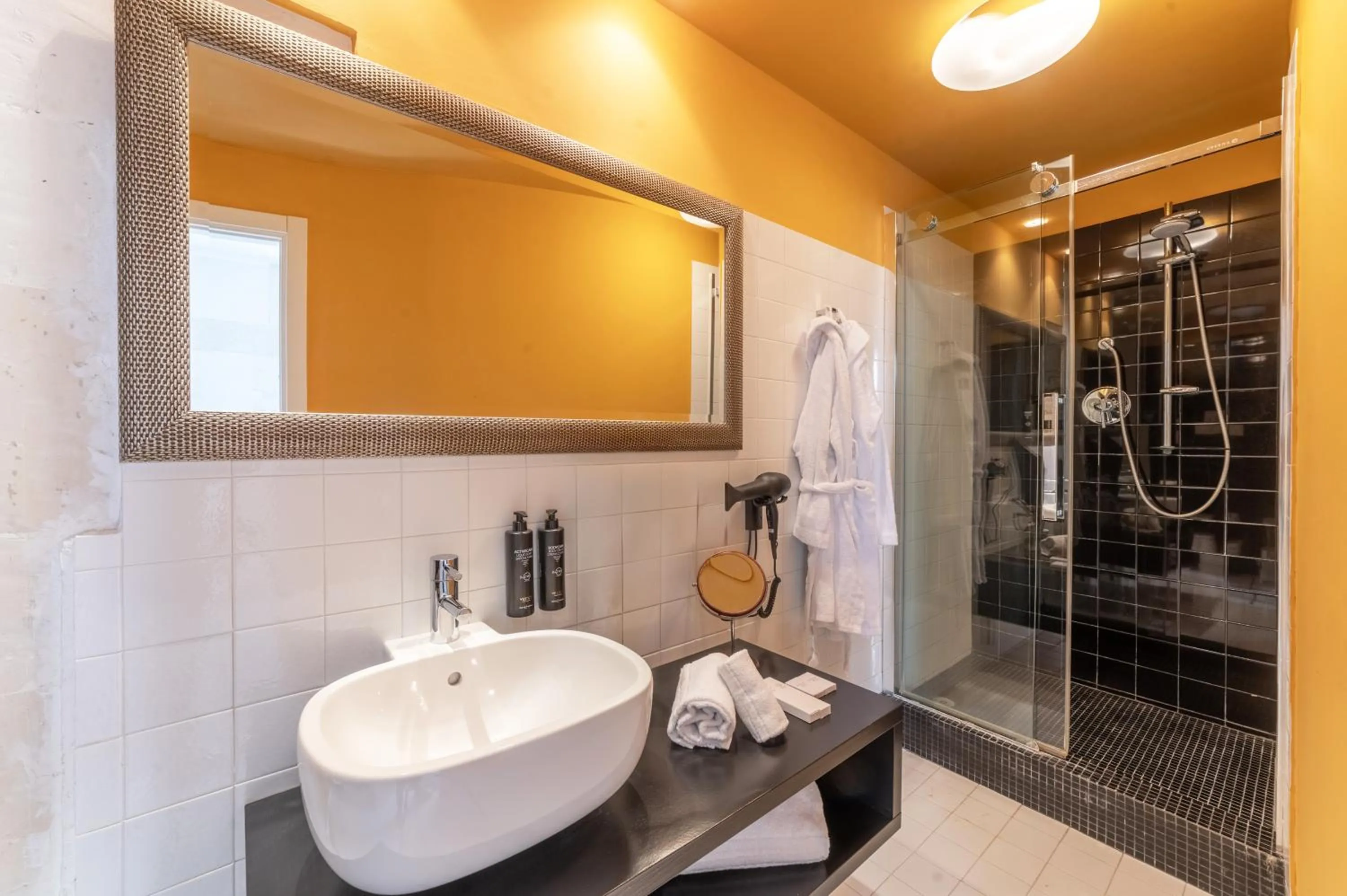 Shower in Hotel Palazzo Cavalieri