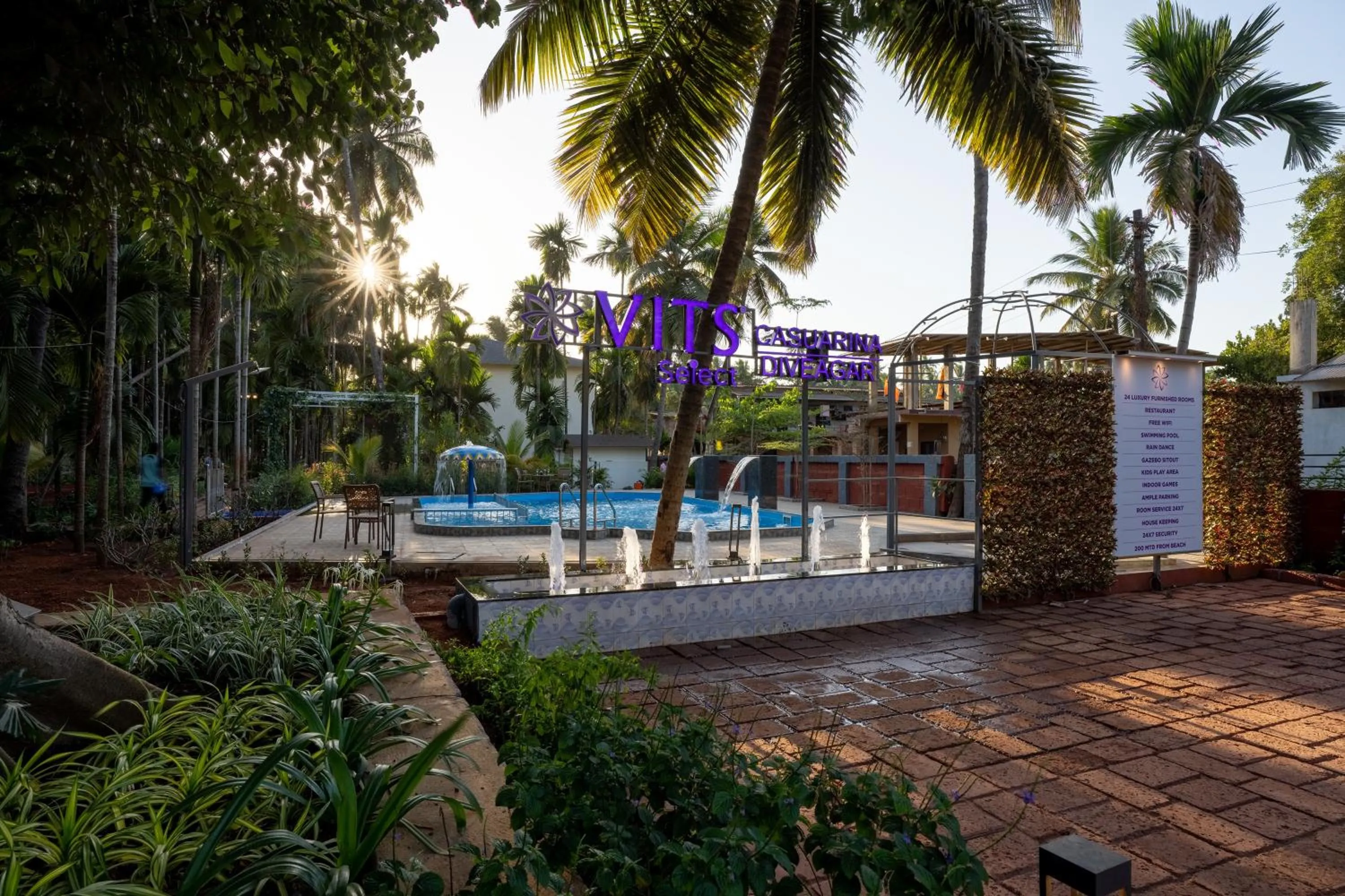 Facade/entrance in VITS Select Casuarina Diveagar