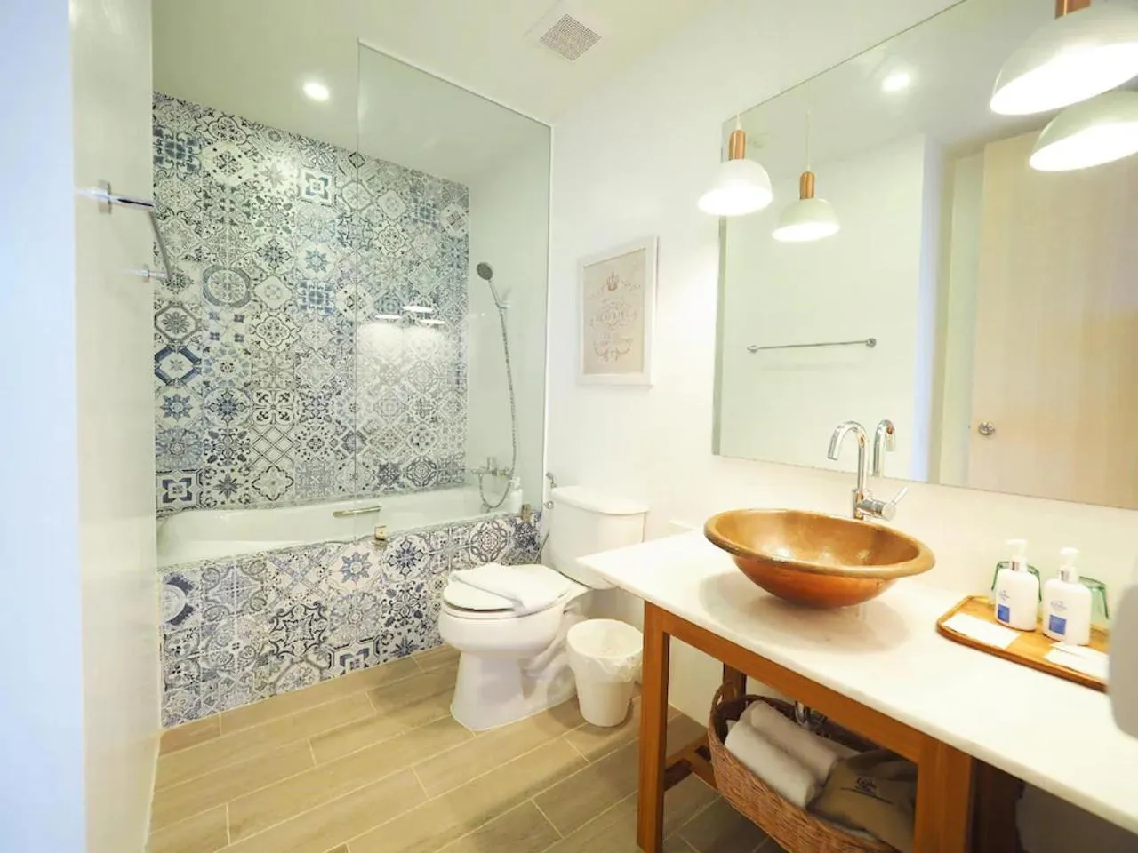 Shower in Costa Village Jacuzzi Bangsaray