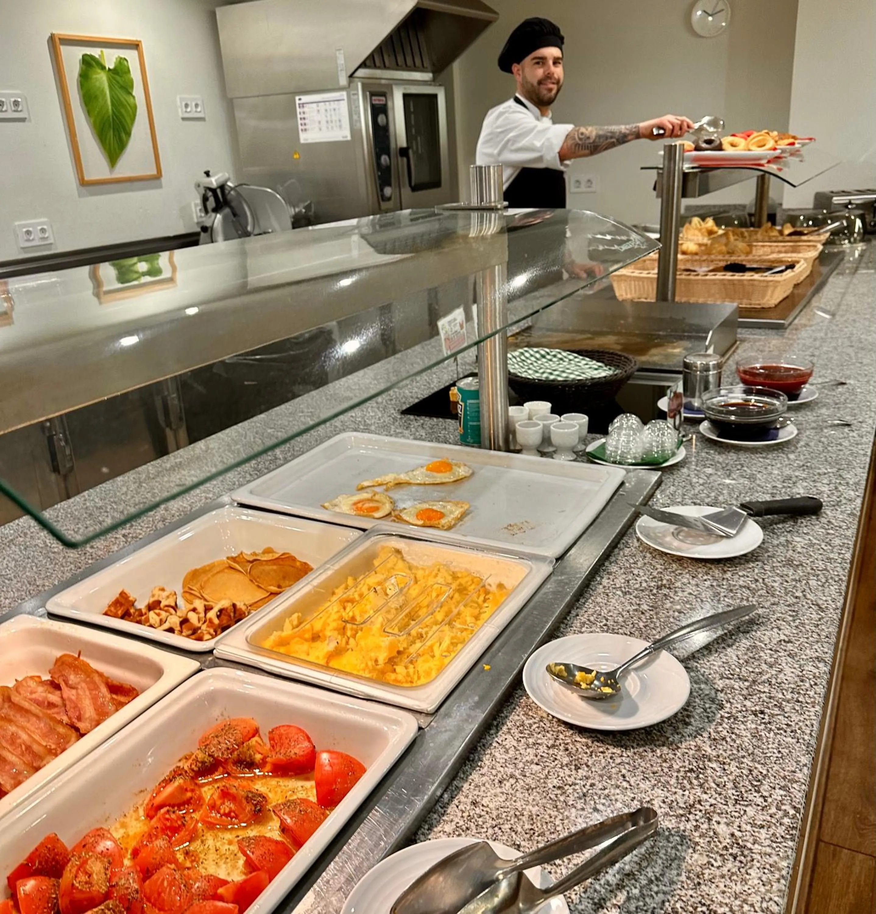 Buffet breakfast in Apartamentos Tigaiga Suites