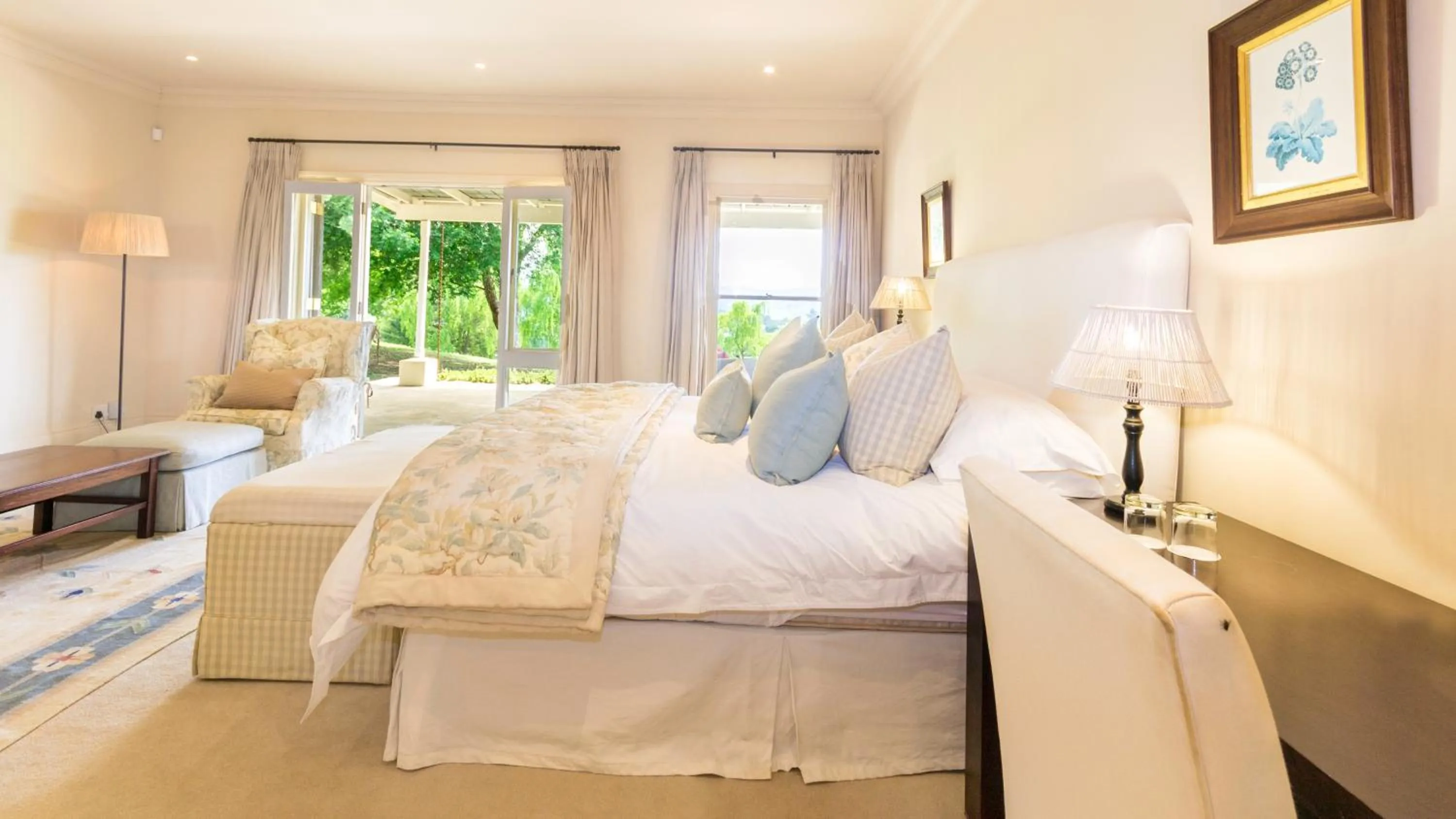 Bed in Arum Hill Lodge