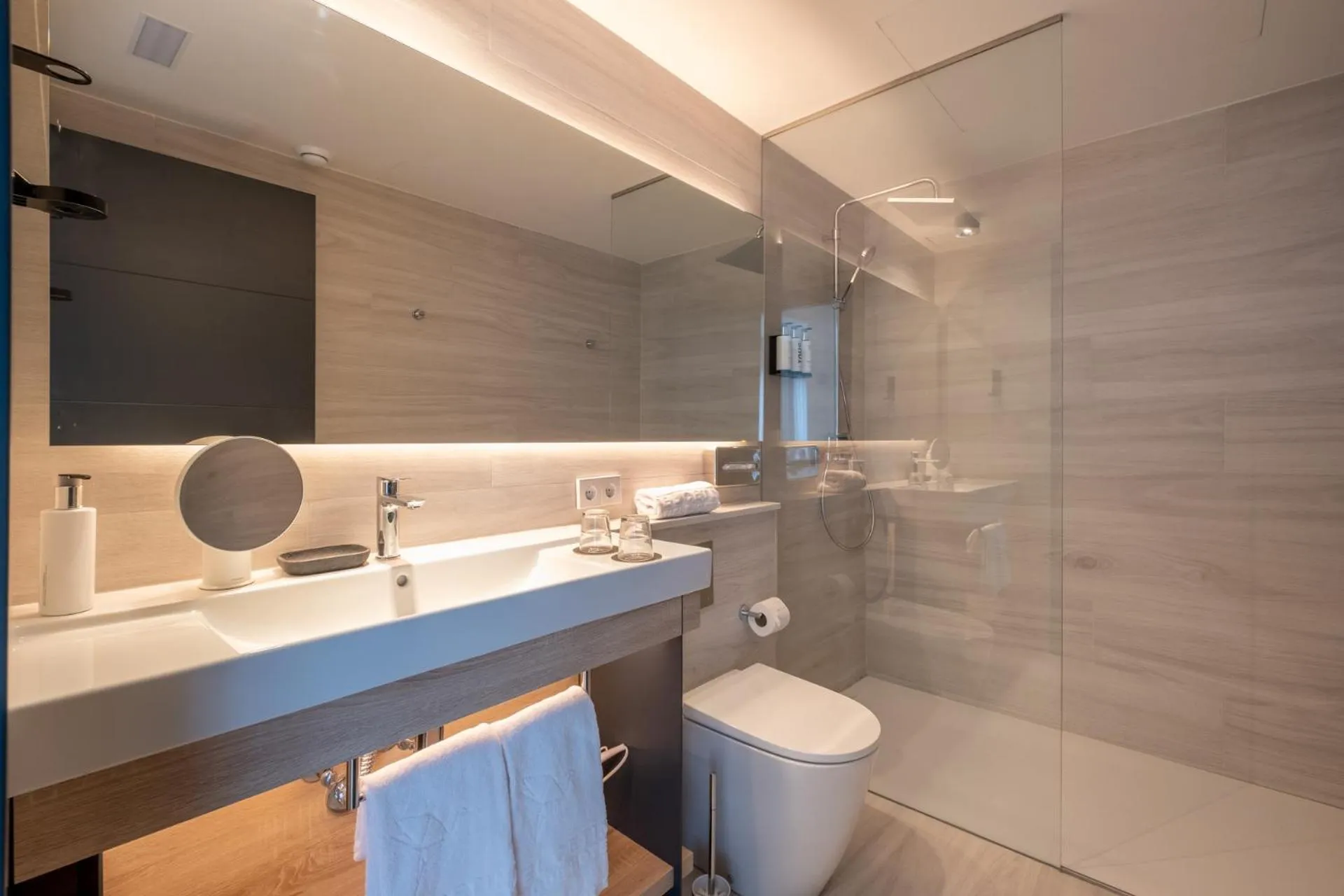 Bathroom in Hotel Cetina Cabo de Palos Puerto