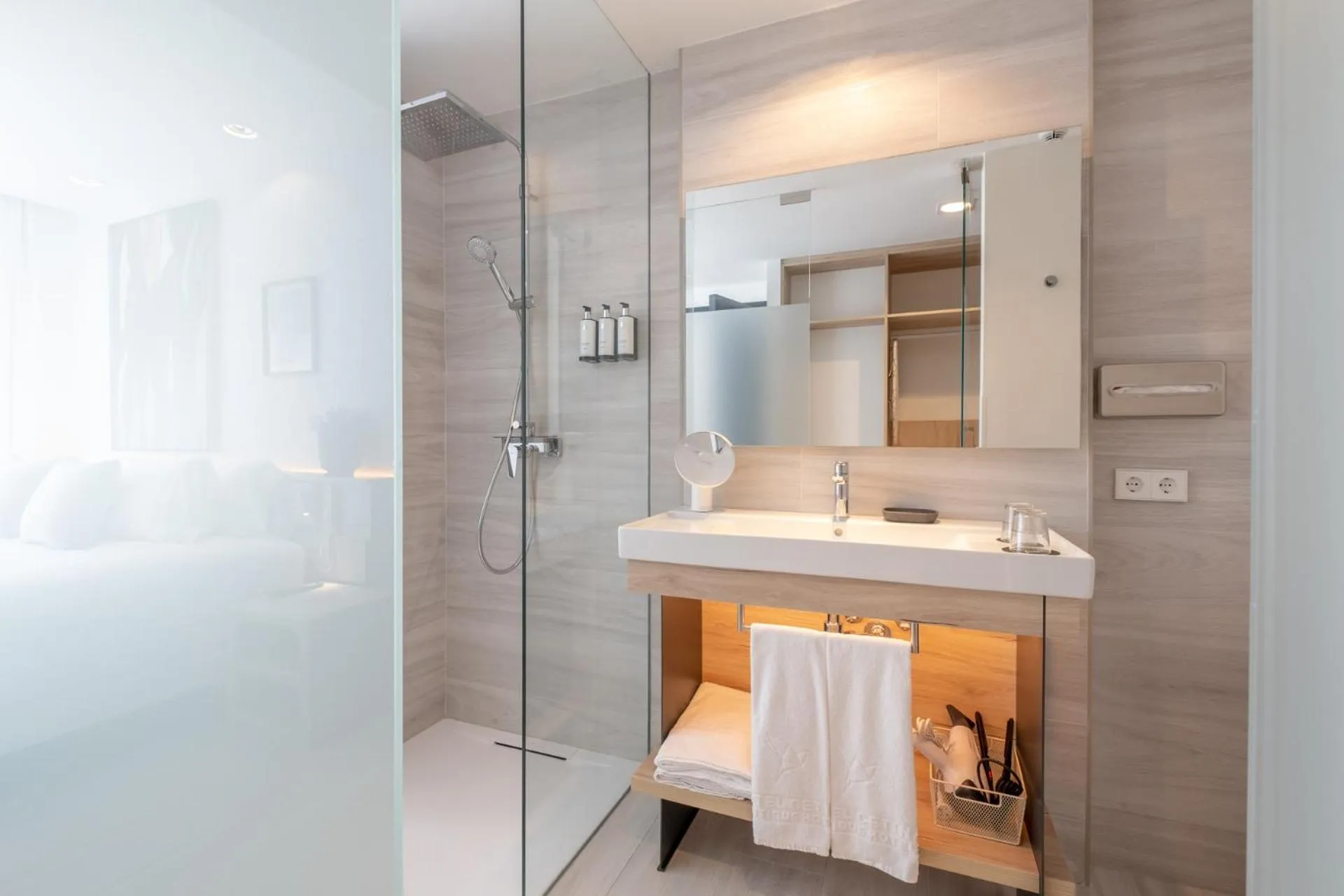 Bathroom in Hotel Cetina Cabo de Palos Puerto