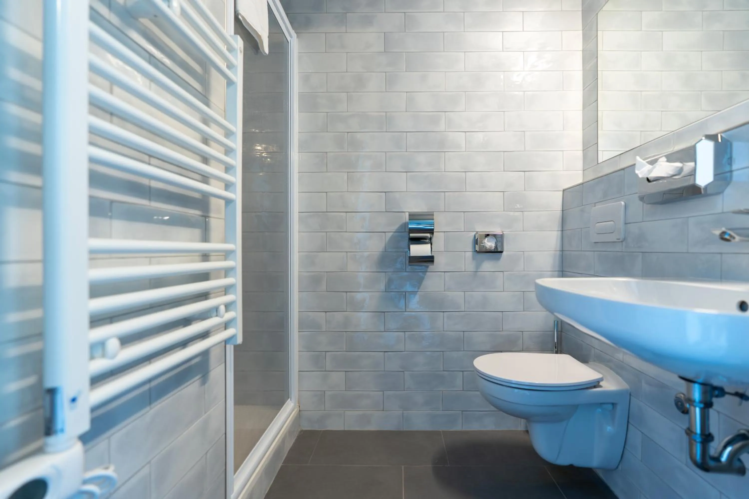 Bathroom in a&o Hostel Firenze Campo di Marte