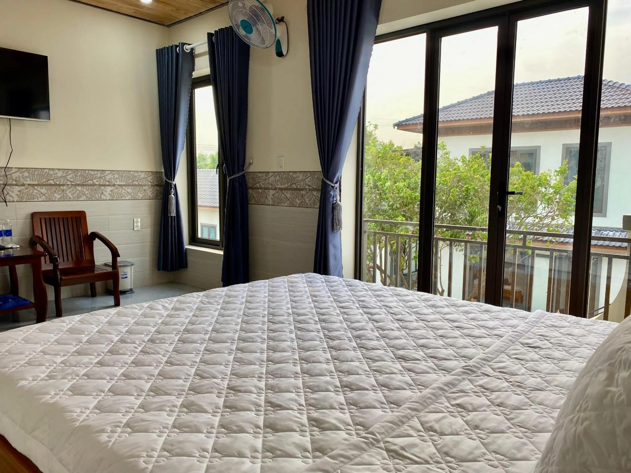 Bedroom, Bed in Chí Thanh Homestay