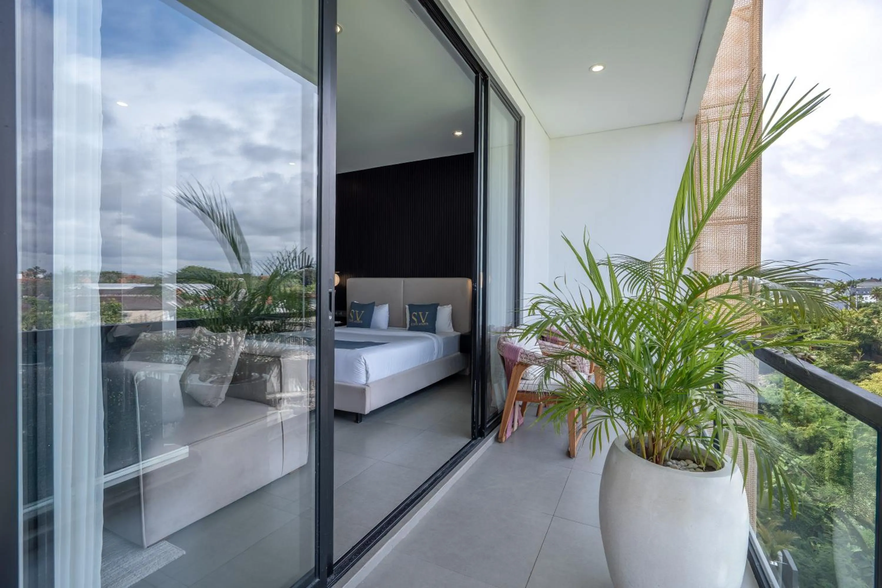 Balcony/Terrace, Bed in Sunny Aparts 1 by Betterplace