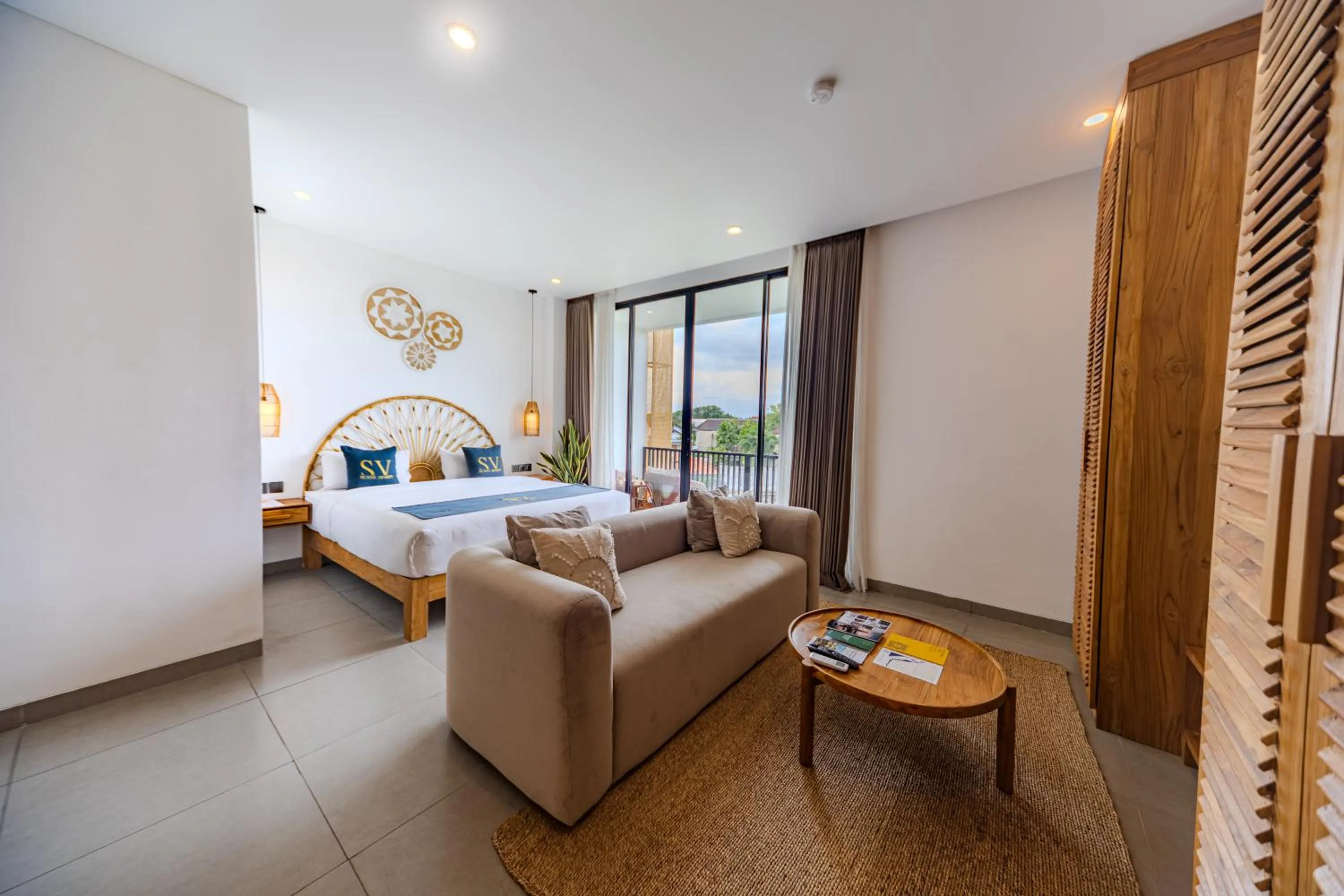 Deluxe King Studio - single occupancy in Sunny Aparts 1 by Betterplace