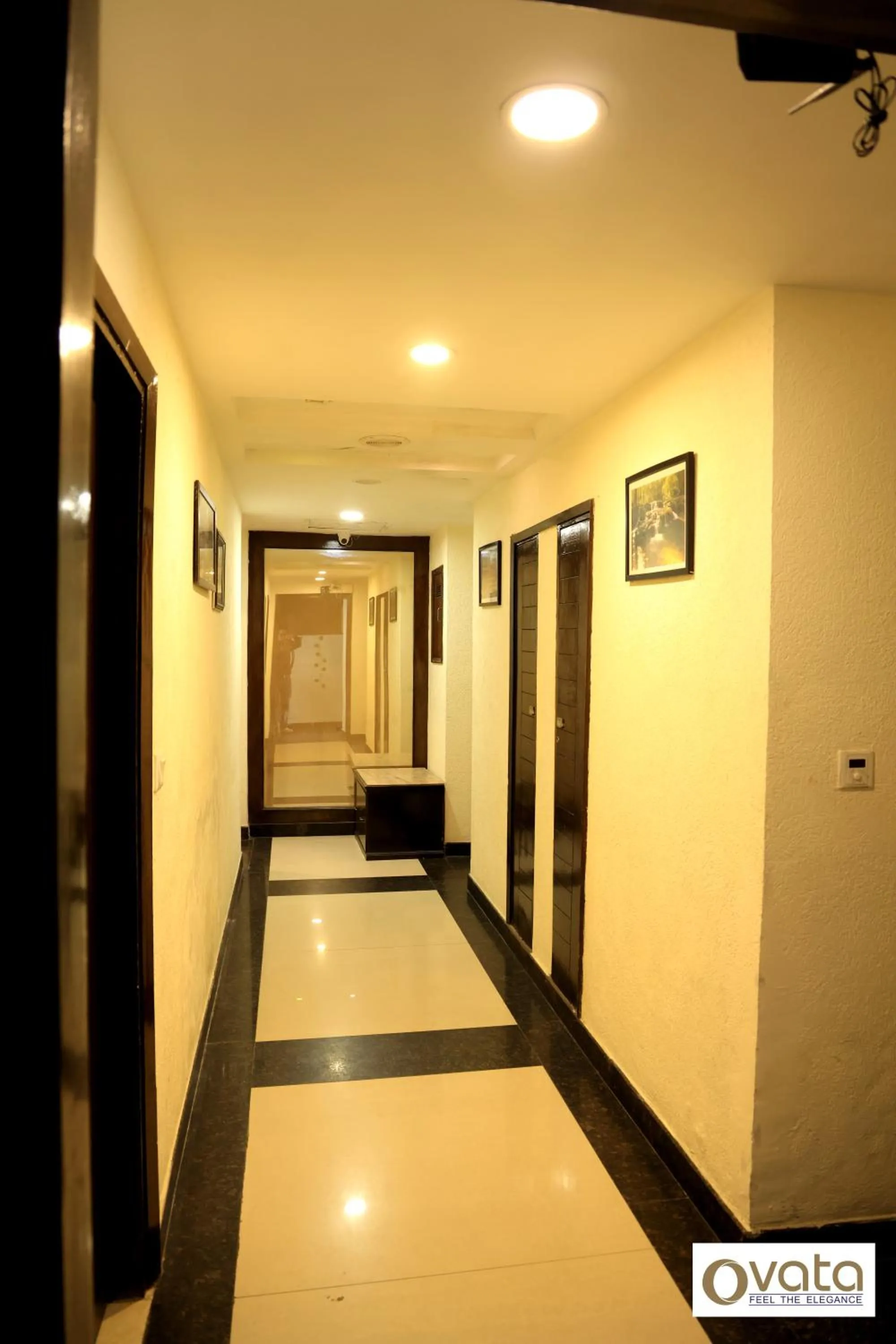 Lobby or reception in Hotel Himshri Mall Road By Ovata