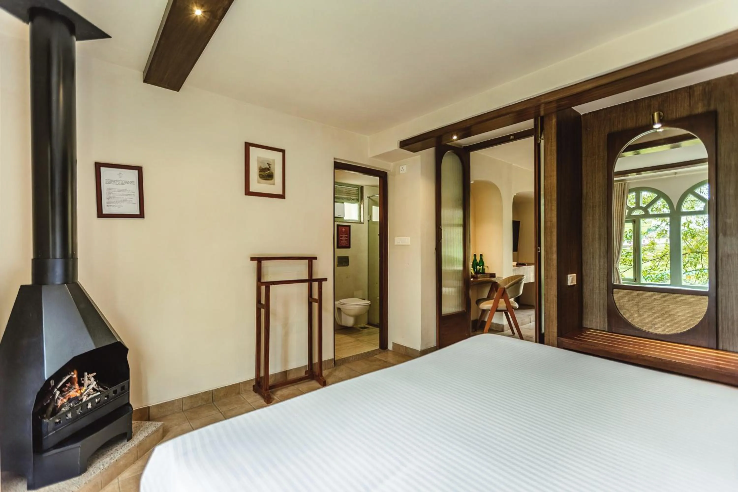 Bed in Mango Hill Shola Ooty