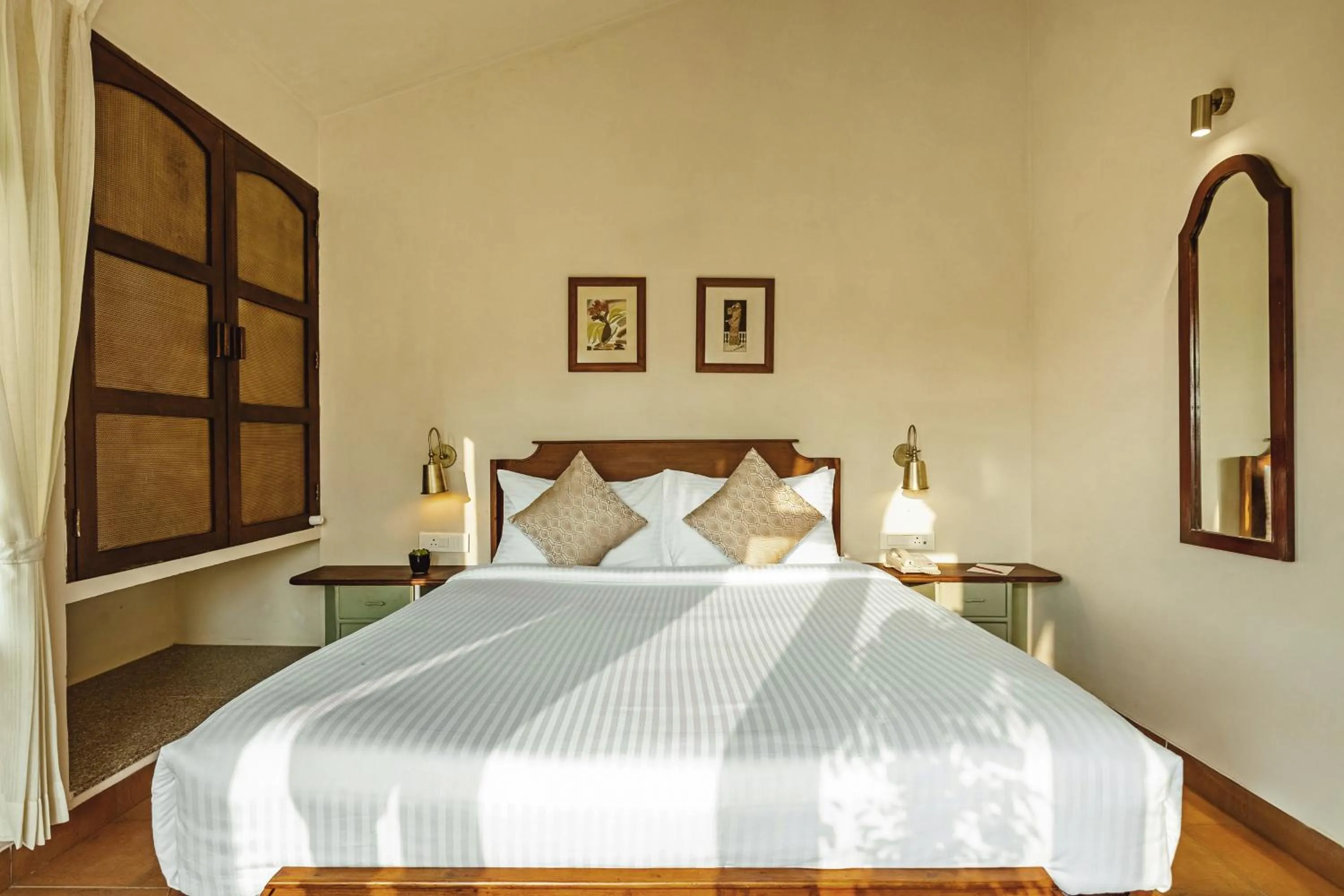 Bedroom, Bed in Mango Hill Shola Ooty