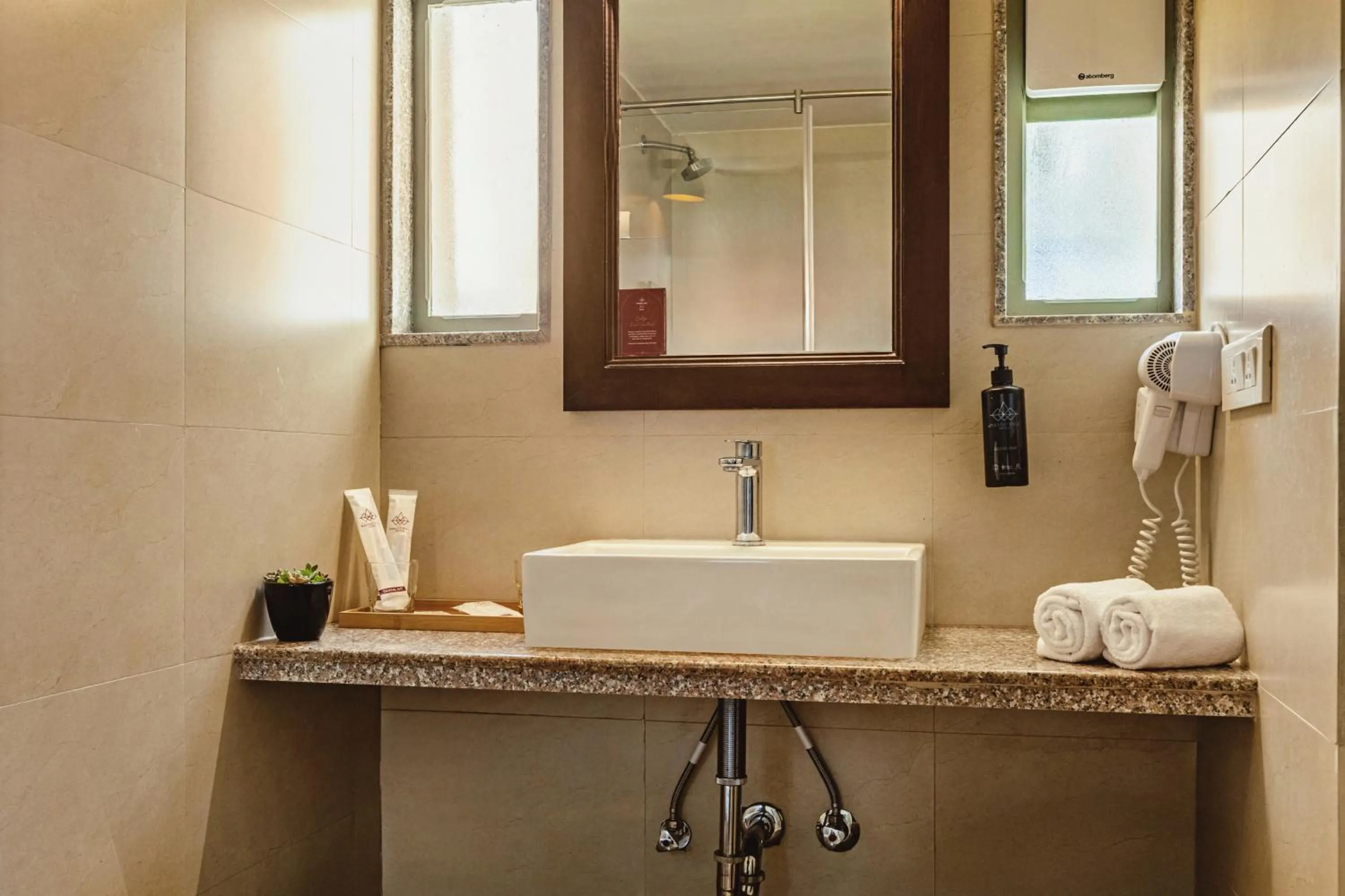 Bathroom in Mango Hill Shola Ooty