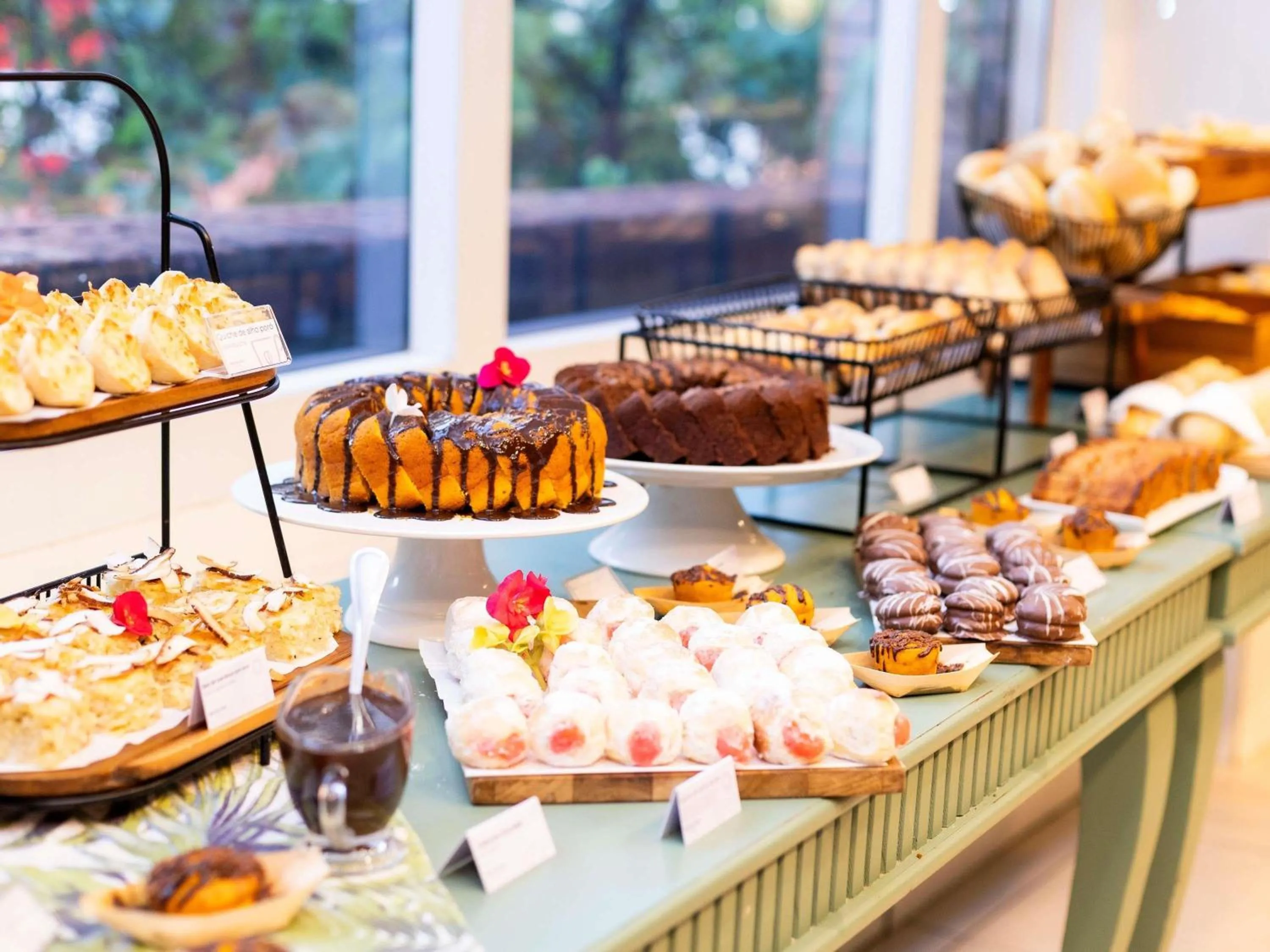 Restaurant/places to eat in Mercure Sao Paulo Jardins