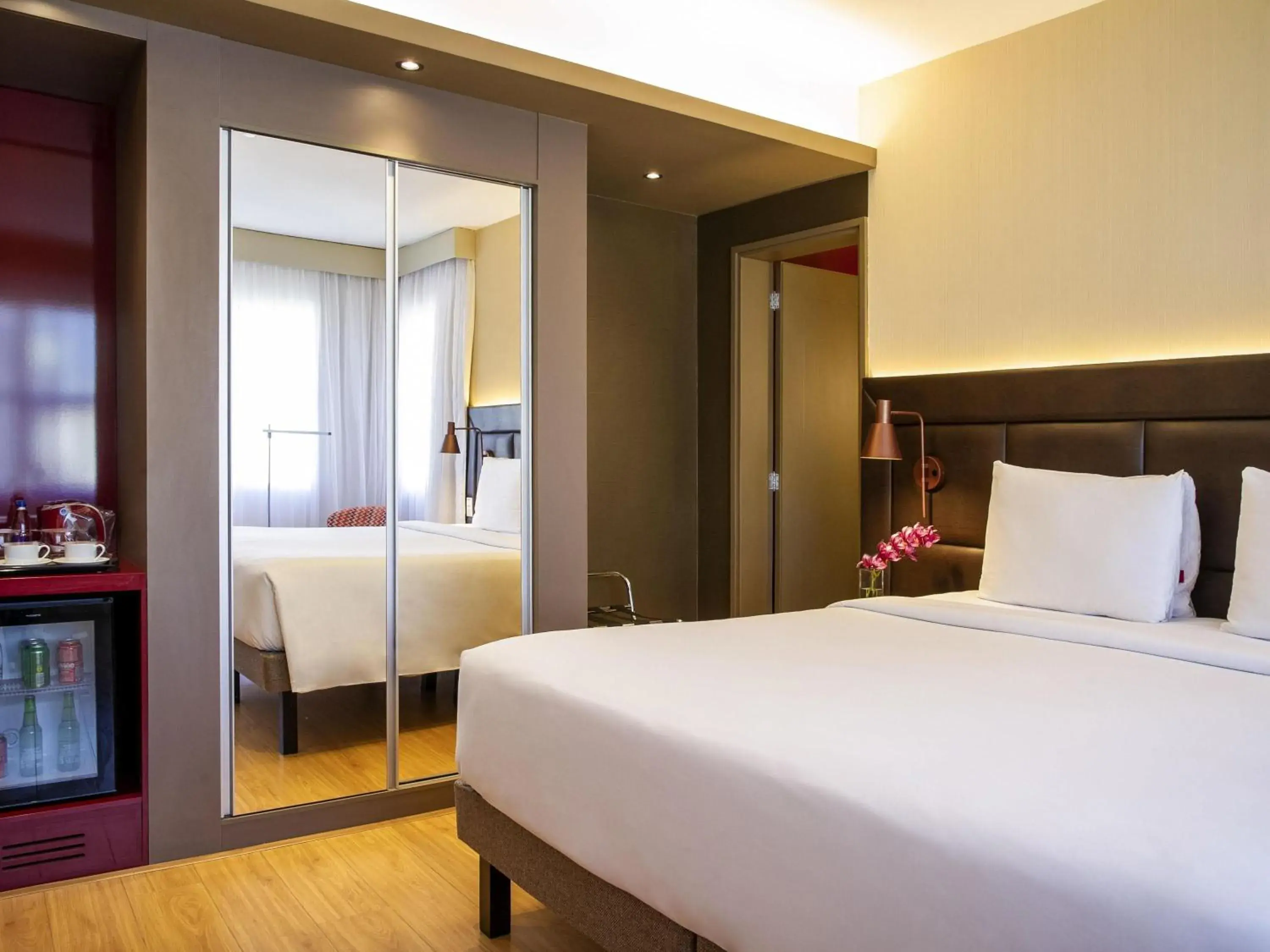 Superior Apartment with one double bed in Mercure Sao Paulo Jardins Superior Apartment with one double bed in Mercure Sao Paulo Jardins