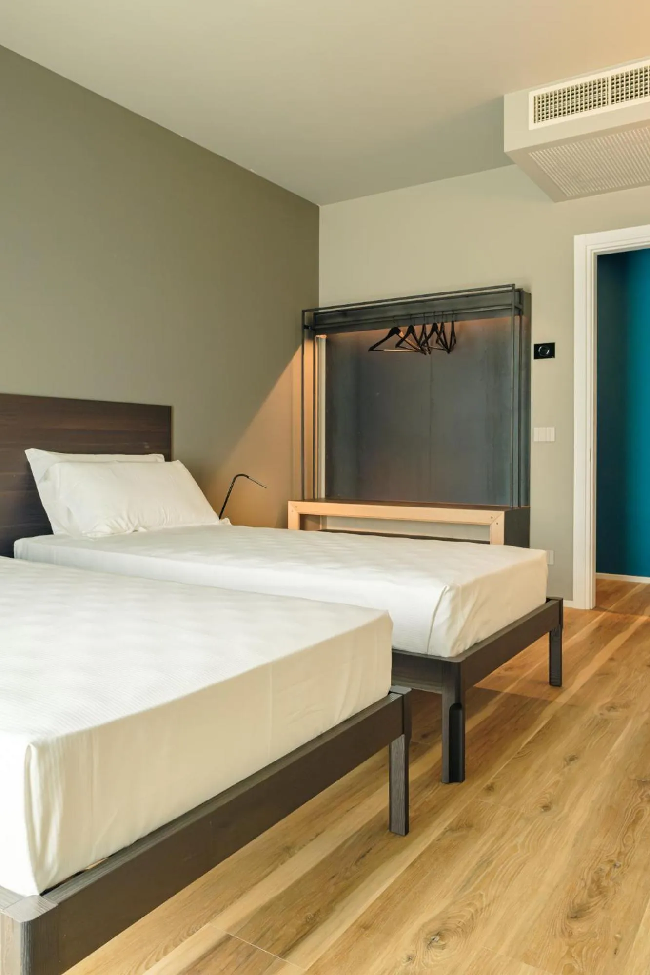 Bedroom, Bed in Camoma Aparthotel - Suites Apartments