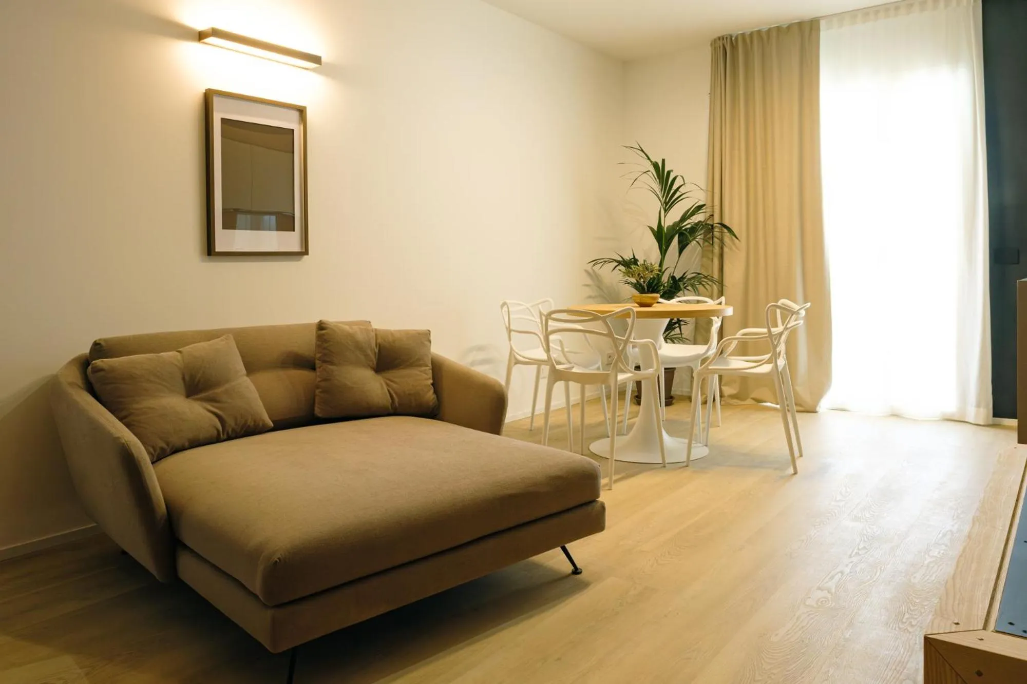 Living room in Camoma Aparthotel - Suites Apartments