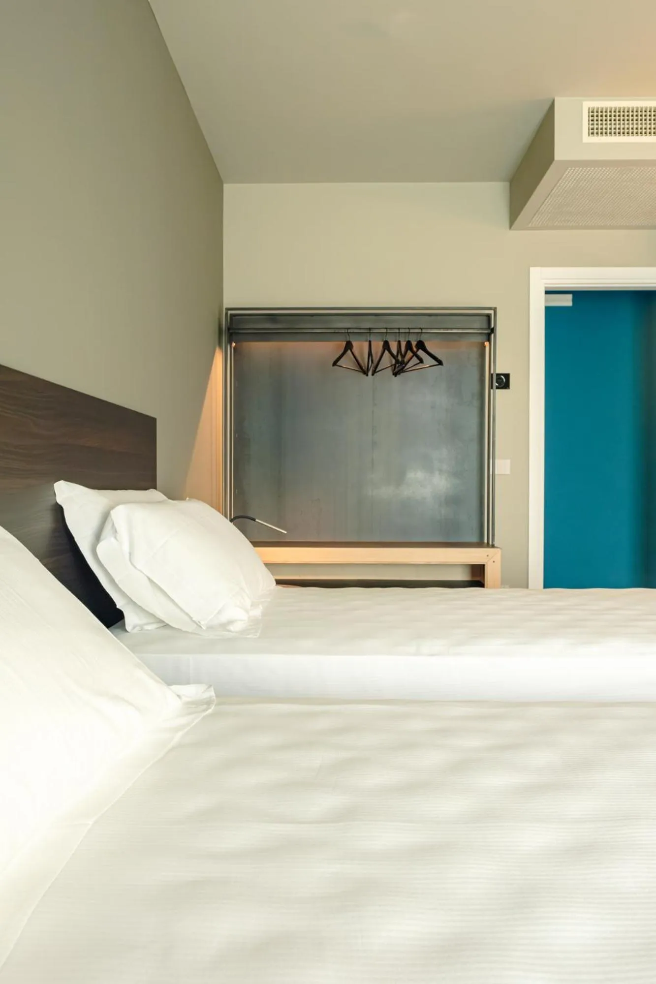 Bedroom, Bed in Camoma Aparthotel - Suites Apartments