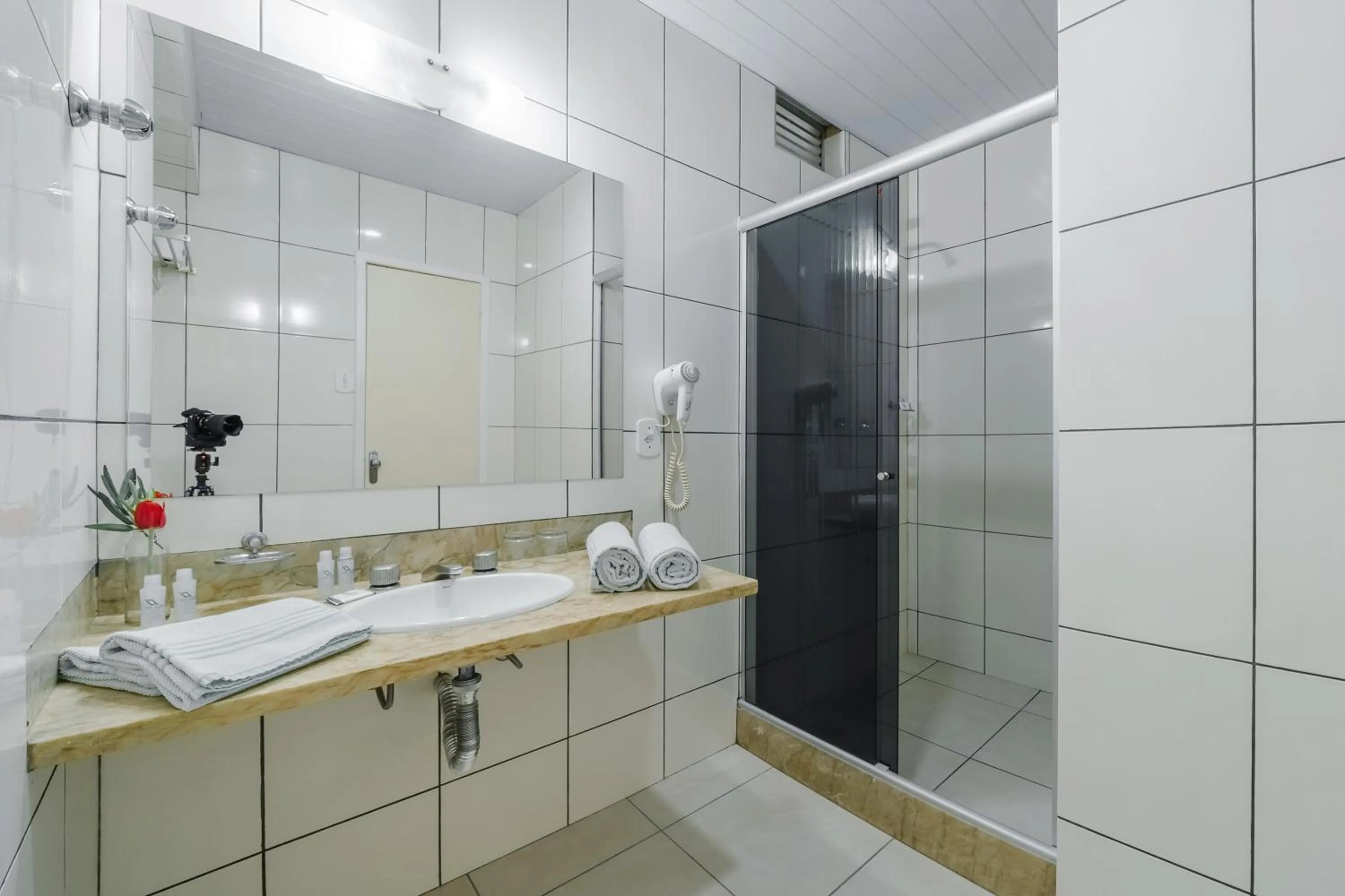 Bathroom in Infinity Copacabana