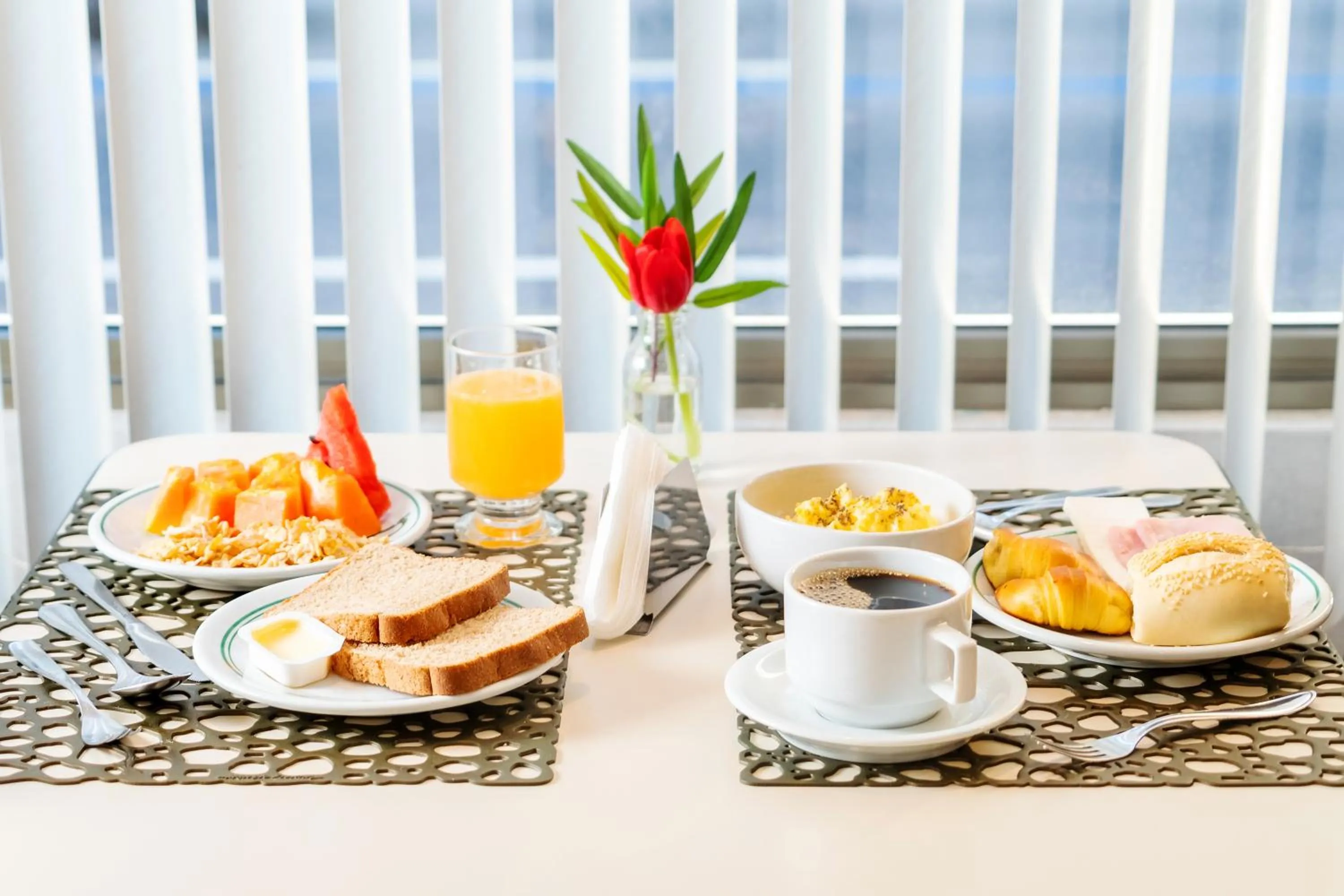 Breakfast in Infinity Copacabana