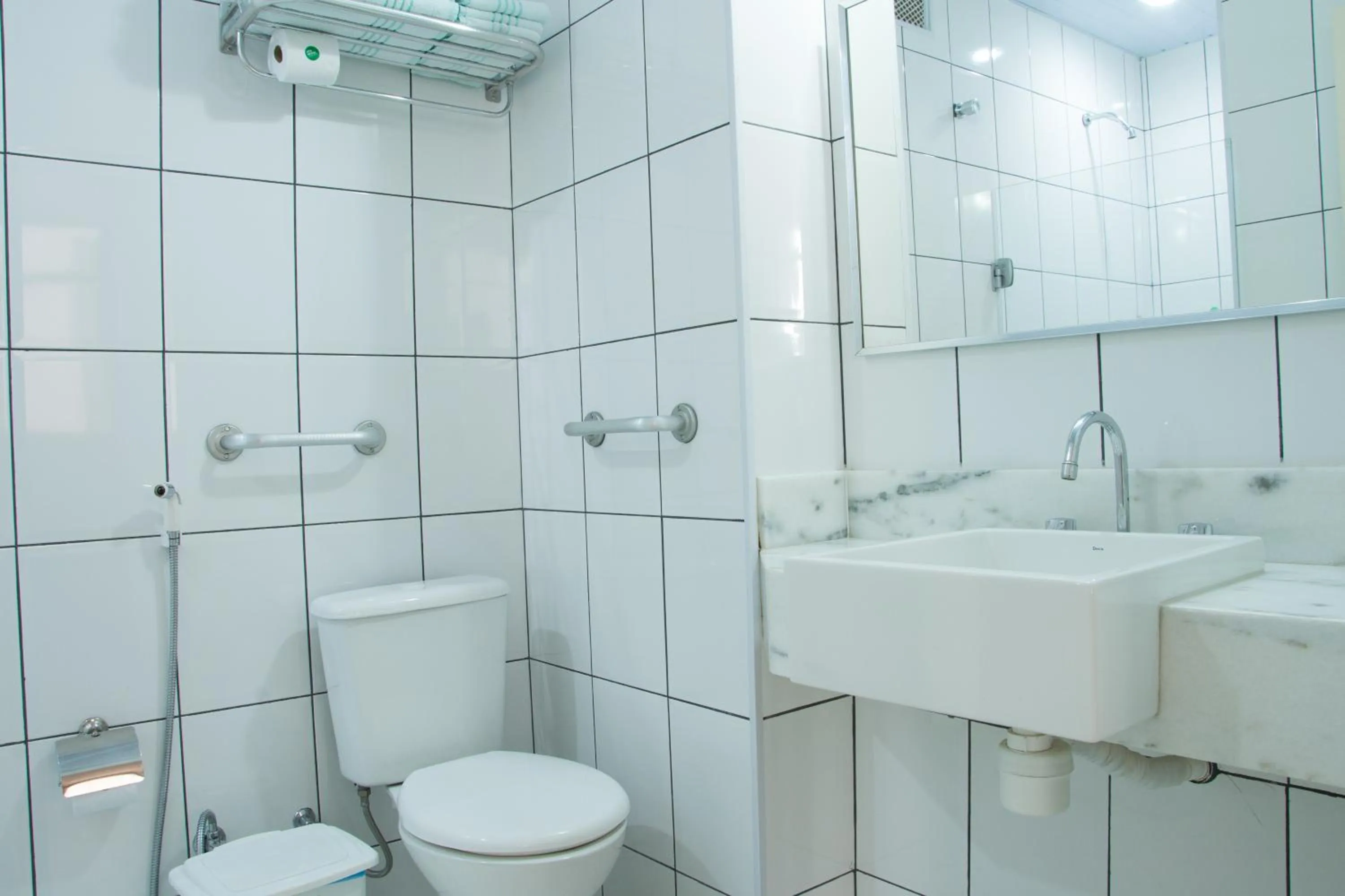 Bathroom in Infinity Copacabana