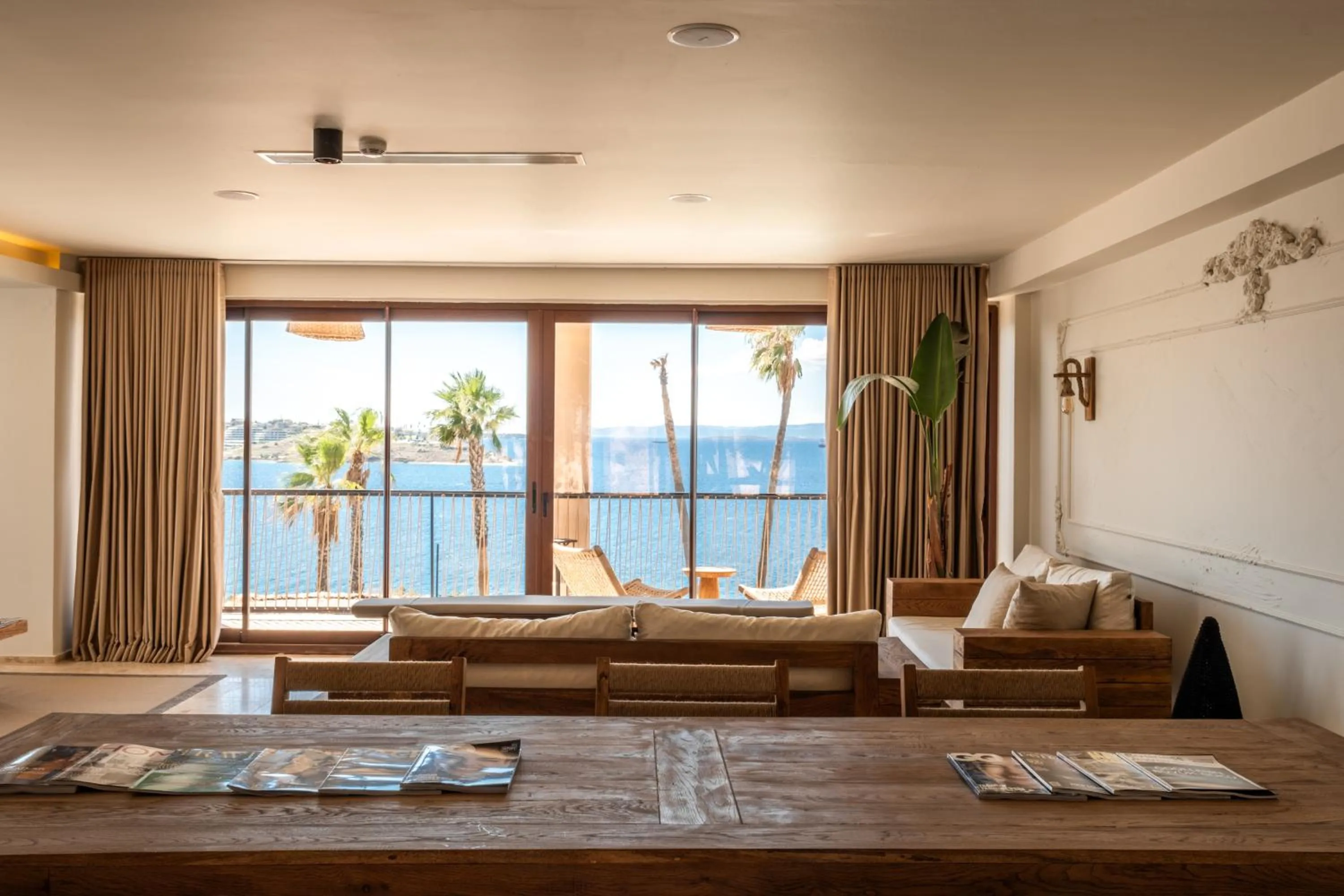 Lobby or reception in The Local House Ayasaranda