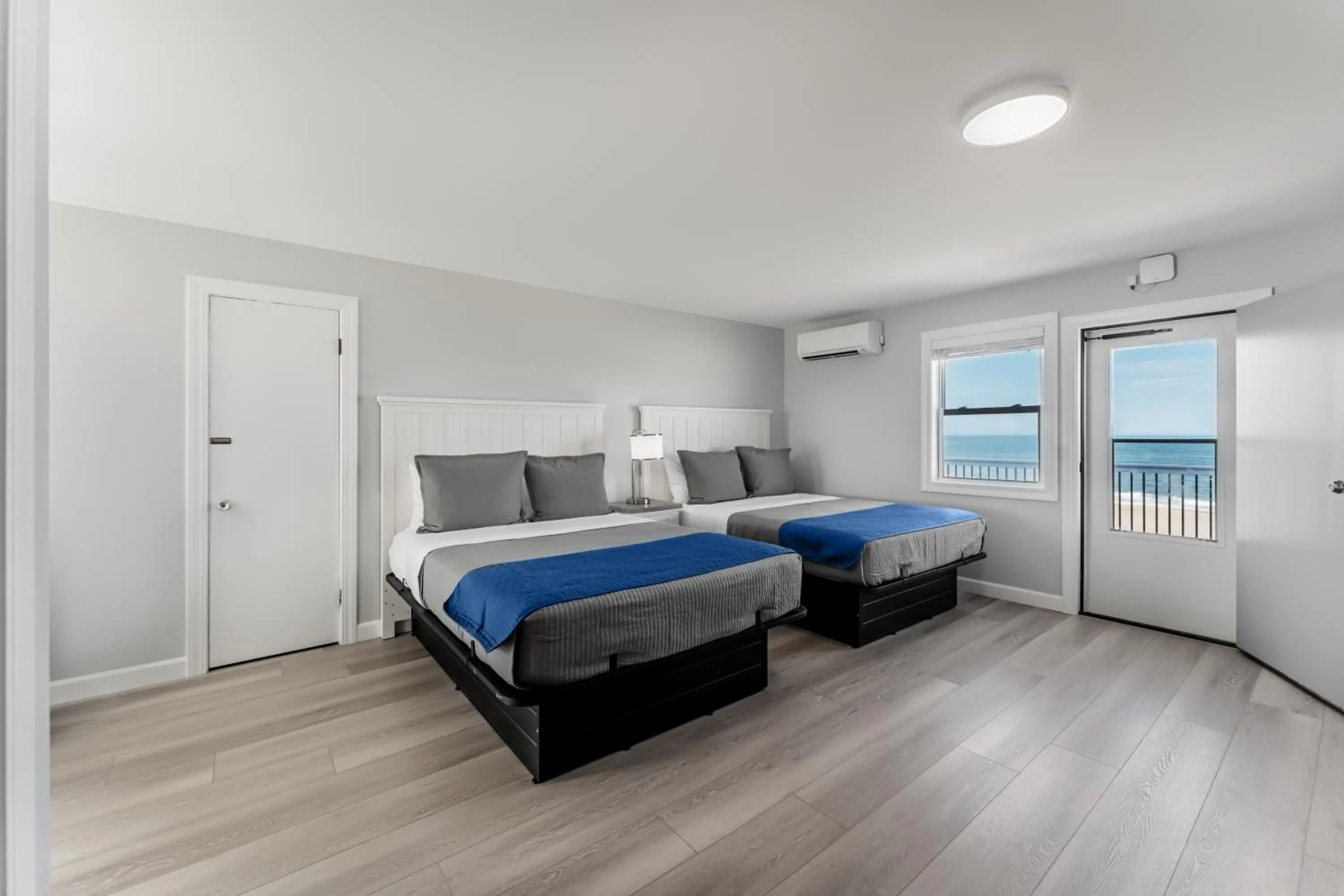 Bed in Mia's Boutique Hotel