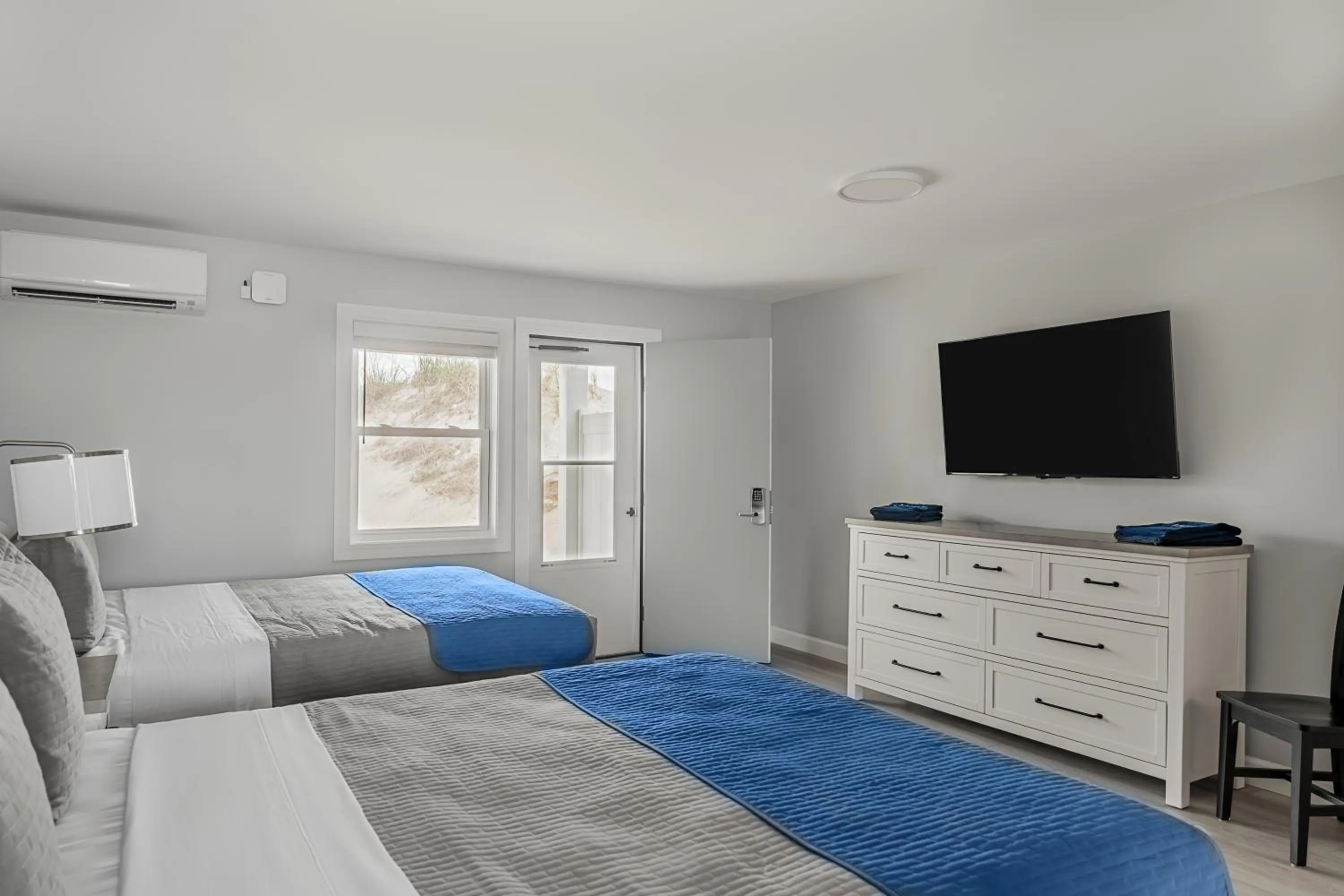 Bed in Mia's Boutique Hotel