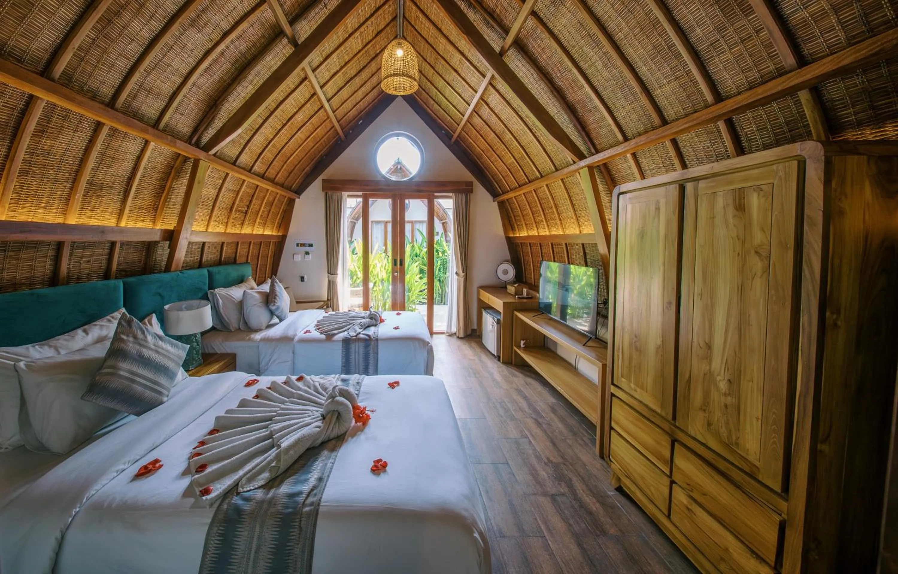 Photo of the whole room, Bed in Abian Klumpu Villa & Spa Sanur Bali