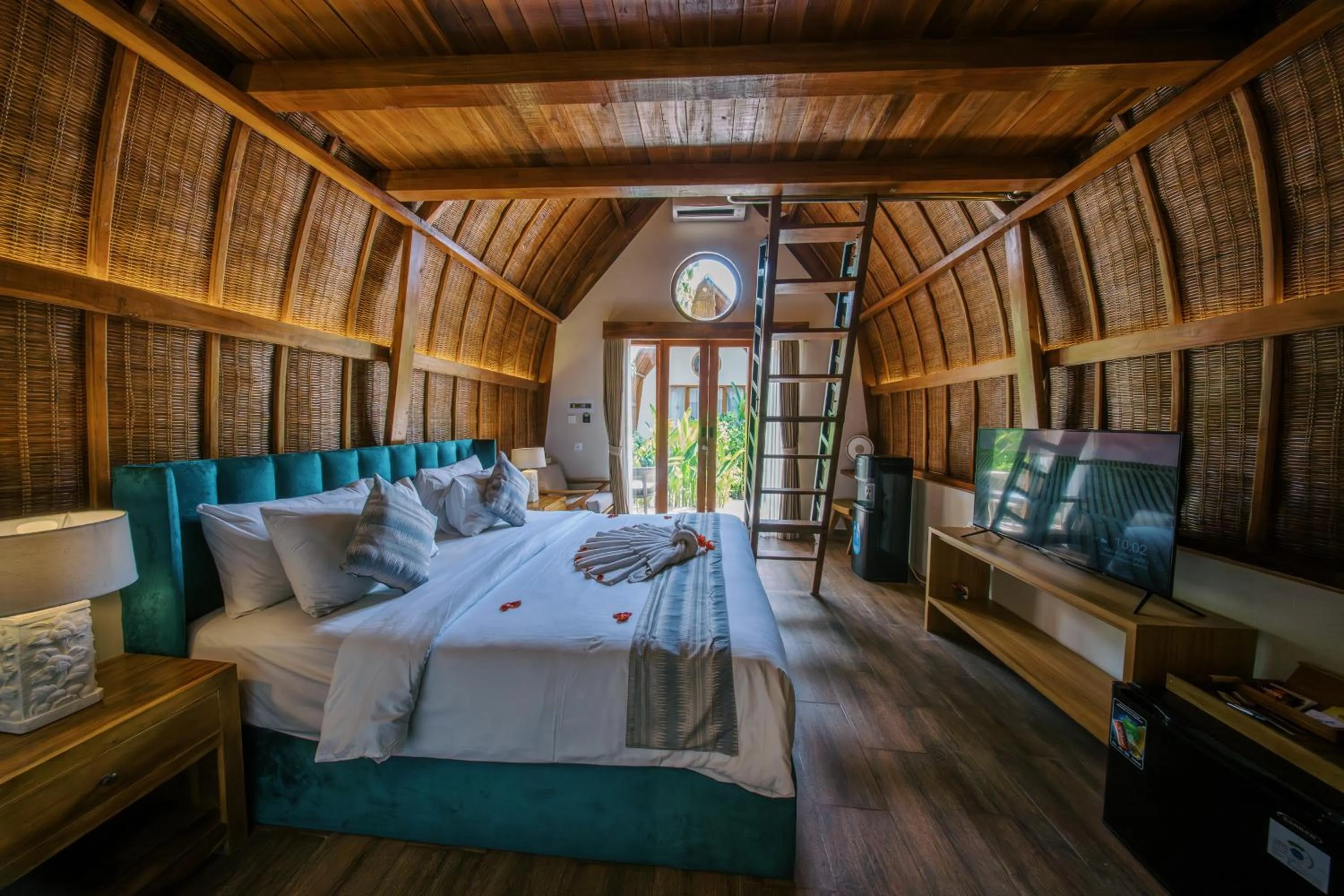 Photo of the whole room, Bed in Abian Klumpu Villa & Spa Sanur Bali