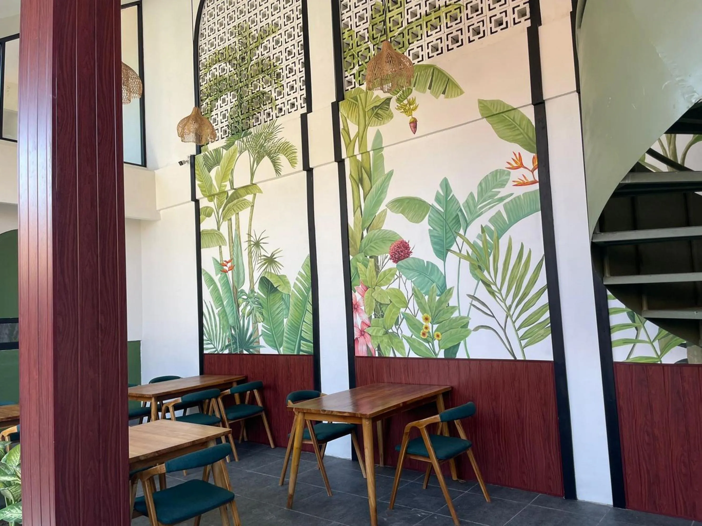 Restaurant/places to eat in Abian Klumpu Villa & Spa Sanur Bali