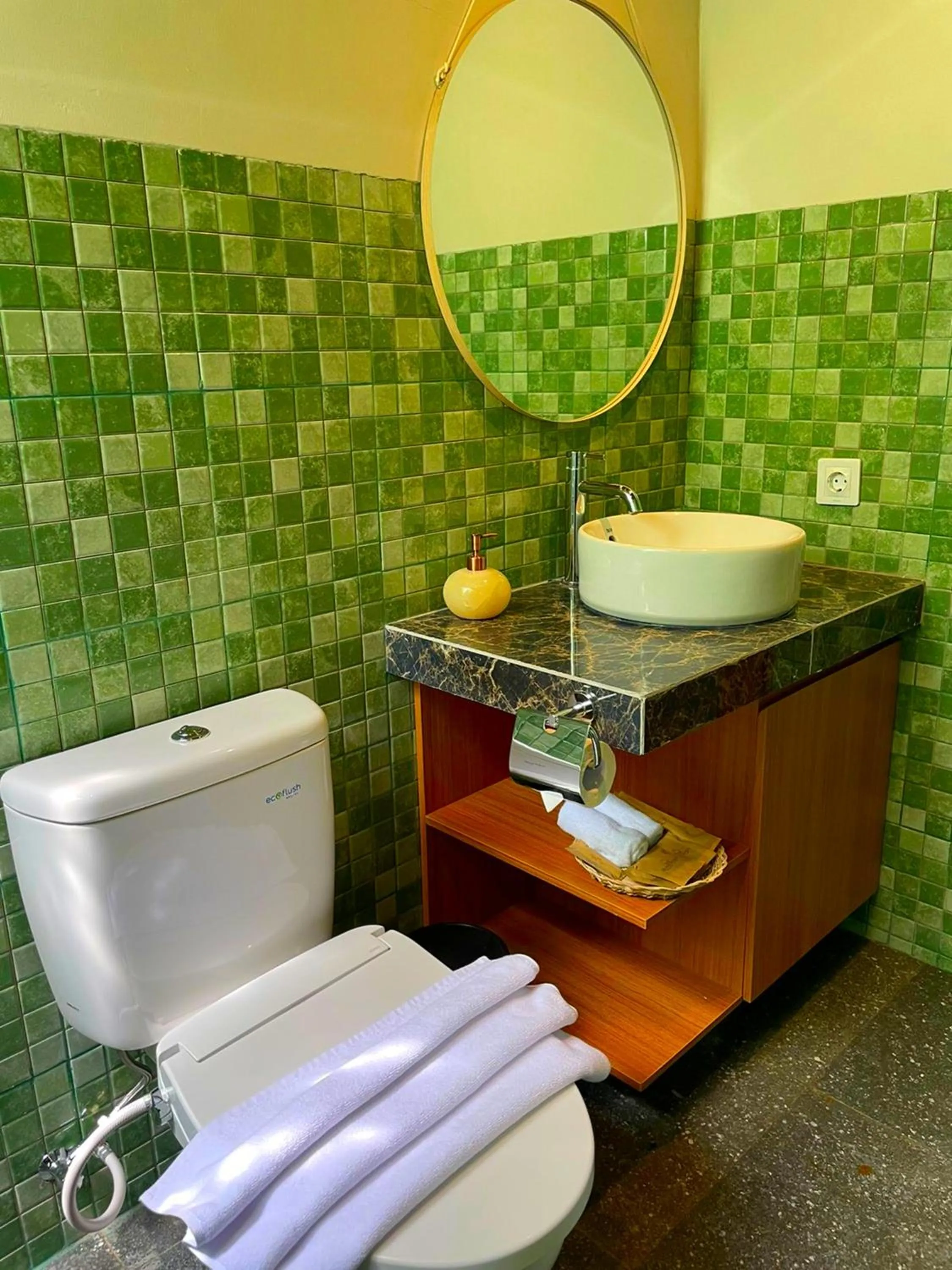 Toilet in Abian Klumpu Villa & Spa Sanur Bali